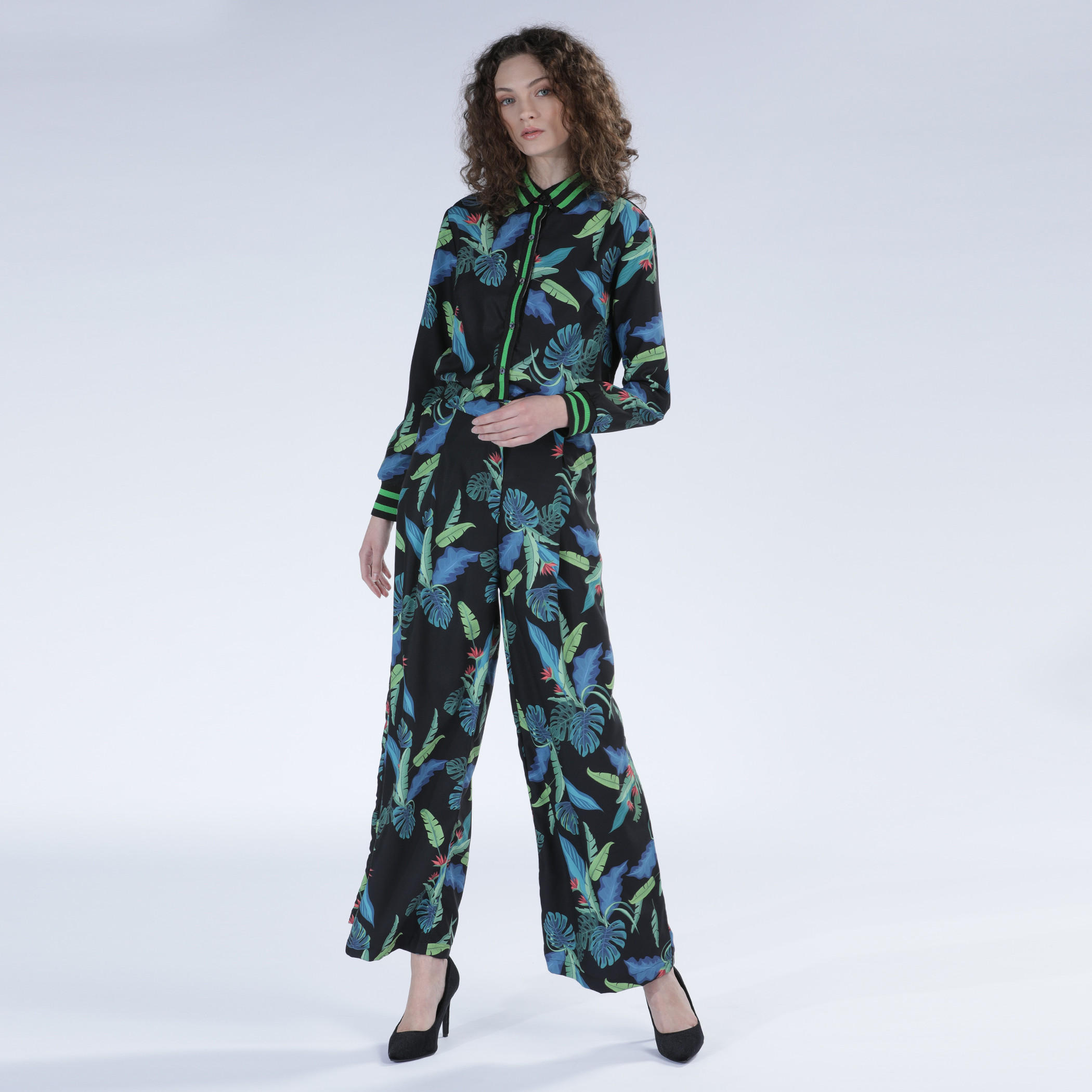 قميص بأكمام طويلة وأزرار وطبعات من آيكونيك-women-clothing-shirtsandblouses-blouses-image-1