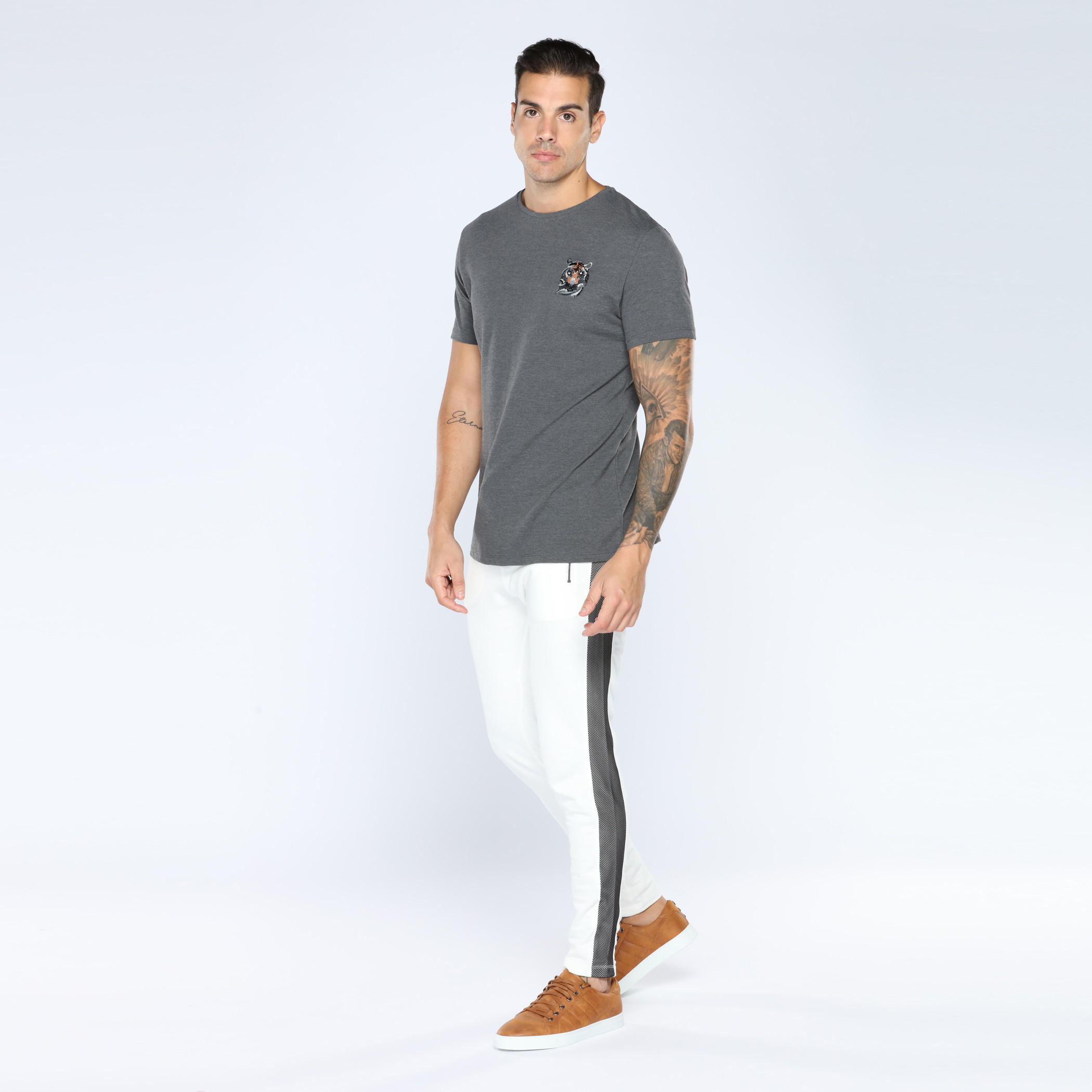 بنطال رياضي طويل بخصر مطاطي وجيوب من آيكونيك-men-clothing-bottoms-trousersandchinos-trousers-image-5