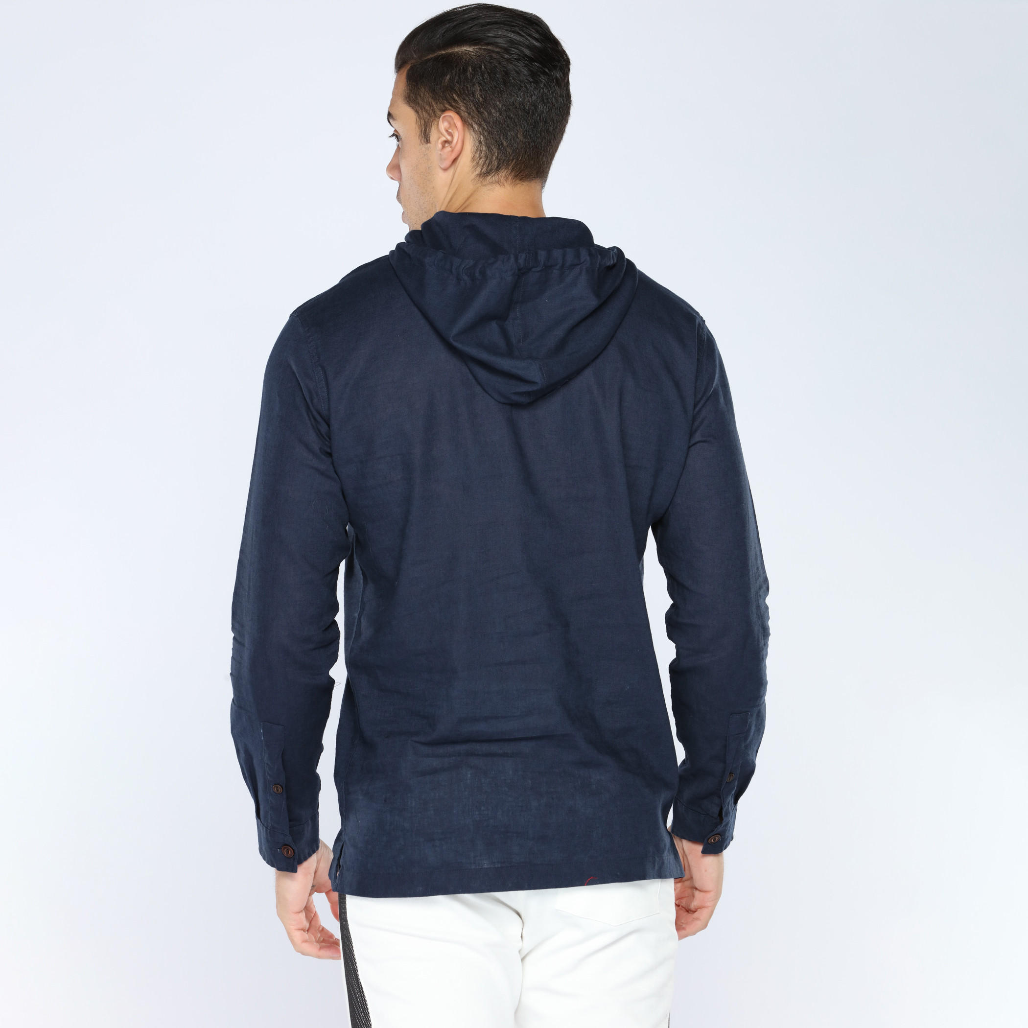 قميص بأكمام طويلة وقبعة من أيكونيك-men-clothing-shirts-image-2