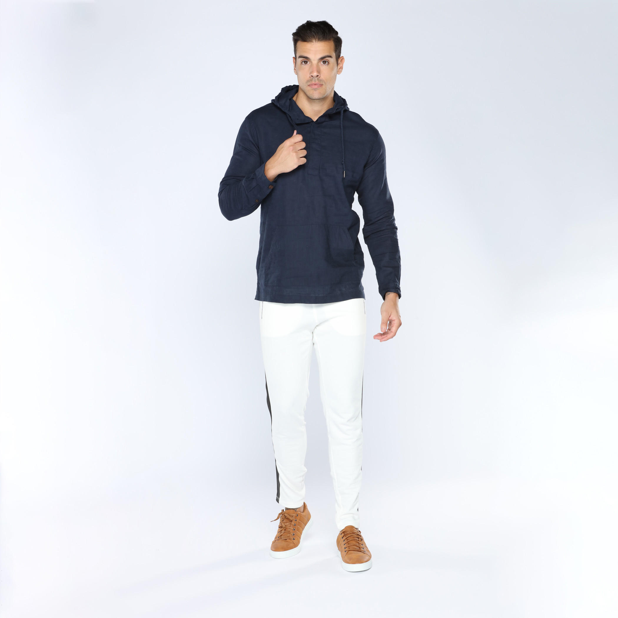 قميص بأكمام طويلة وقبعة من أيكونيك-men-clothing-shirts-image-5