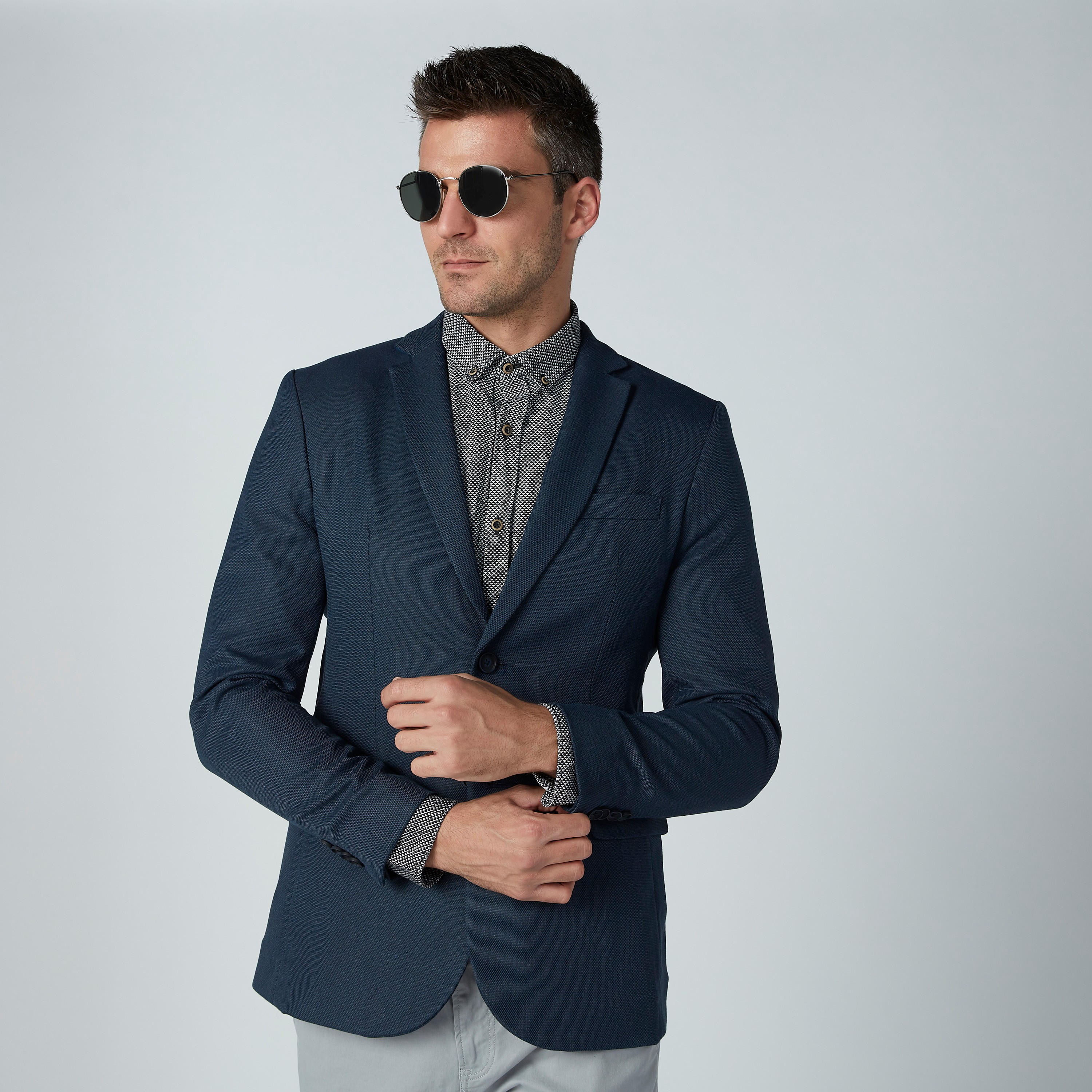 بليزر بأكمام طويلة وجيوب من آيكونيك-men-winterwear-jacketsandblazers-image-1