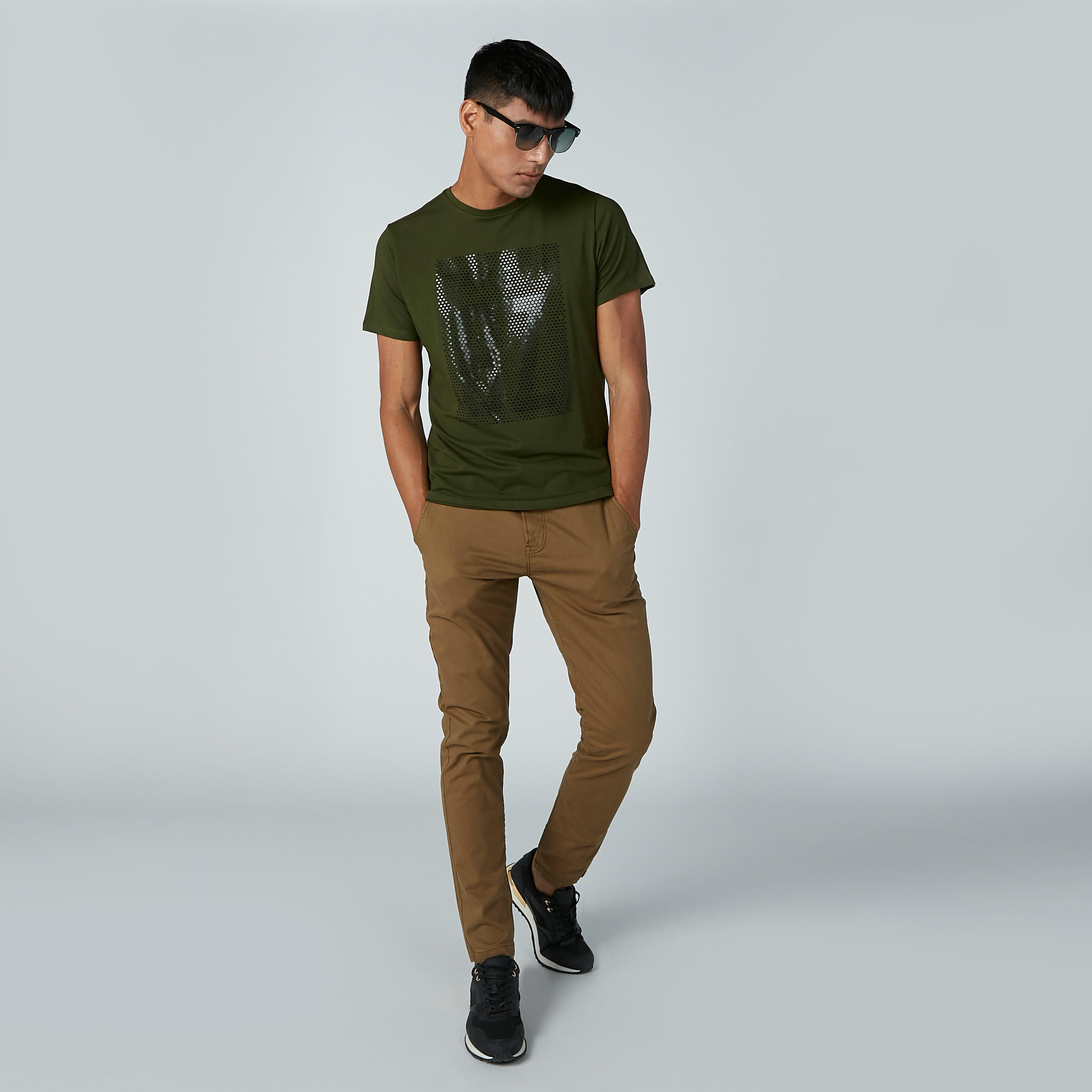 Iconic Full Length Solid Chinos with Pocket Detail and Belt Loops-men-clothing-bottoms-trousersandchinos-trousers-image-2