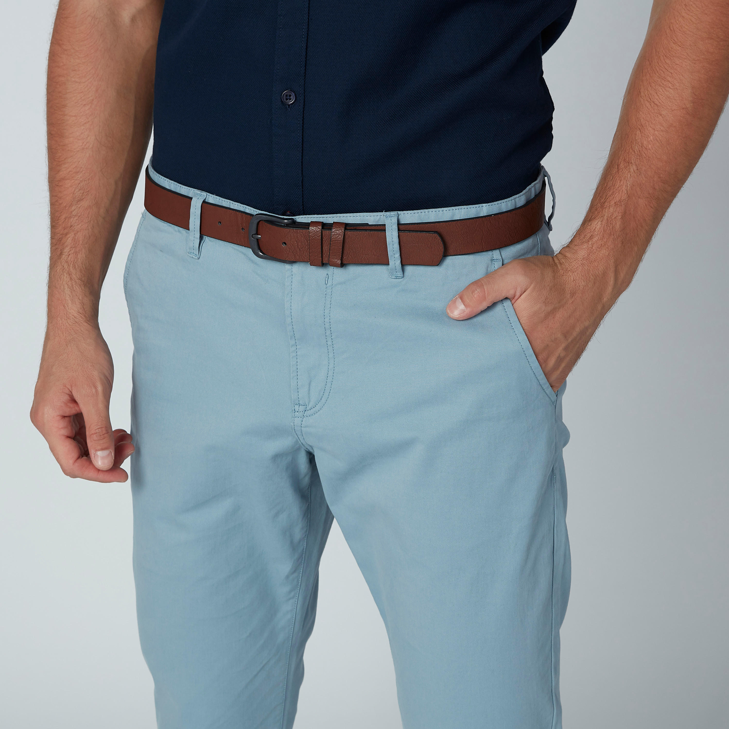 بنطال شينو سادة بجيوب من آيكونيك-men-clothing-bottoms-trousersandchinos-trousers-image-3