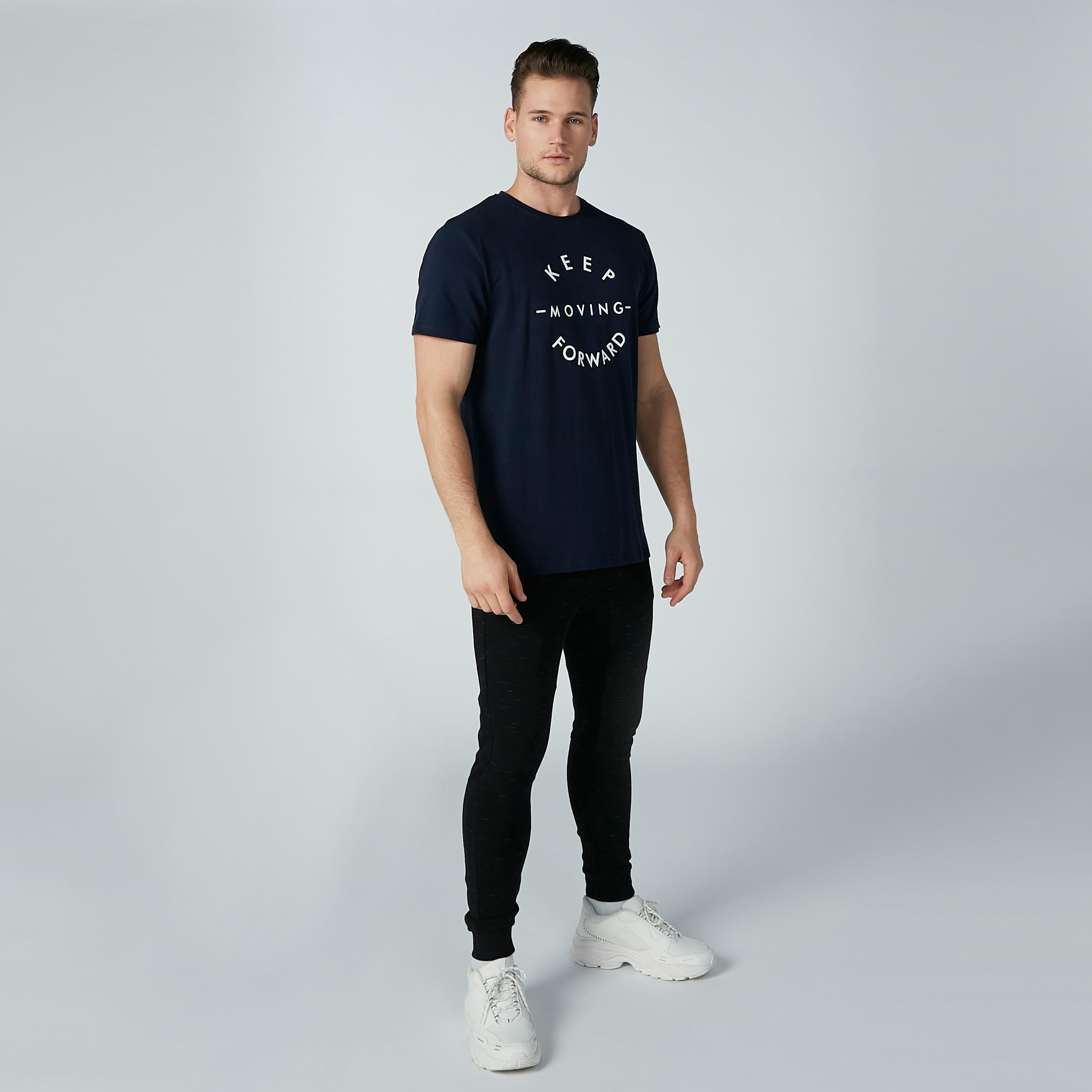 تيشيرت بياقة مستديرة وأكمام قصيرة وطبعات من آيكونيك-men-clothing-tshirtsandpolos-tshirts-image-1