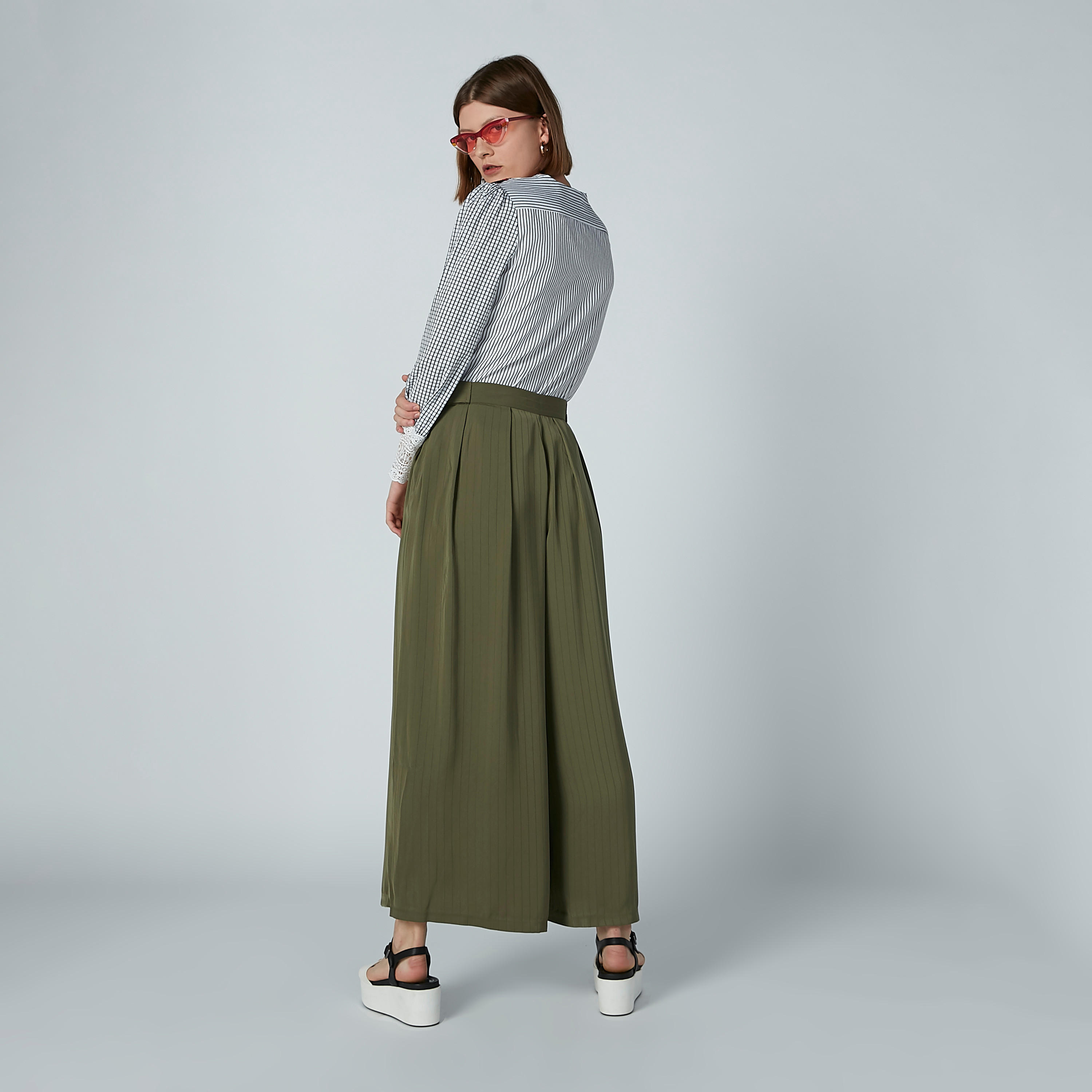 Iconic Plain Palazzo Pants in Wide Fit-women-clothing-bottoms-trousers-image-5