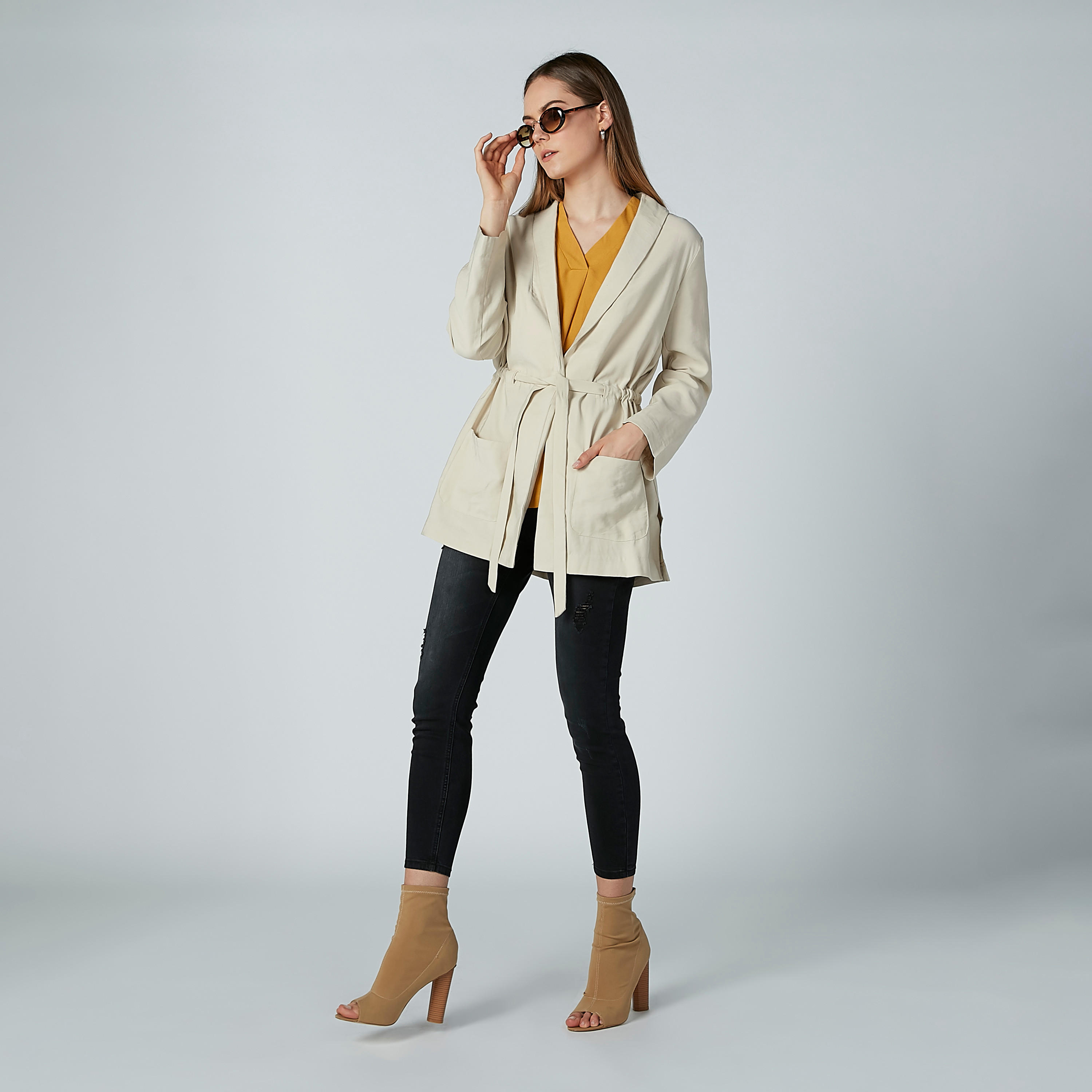 معطف بجيوب ورباط من آيكونيك-women-clothing-coatsandjackets-coats-image-2