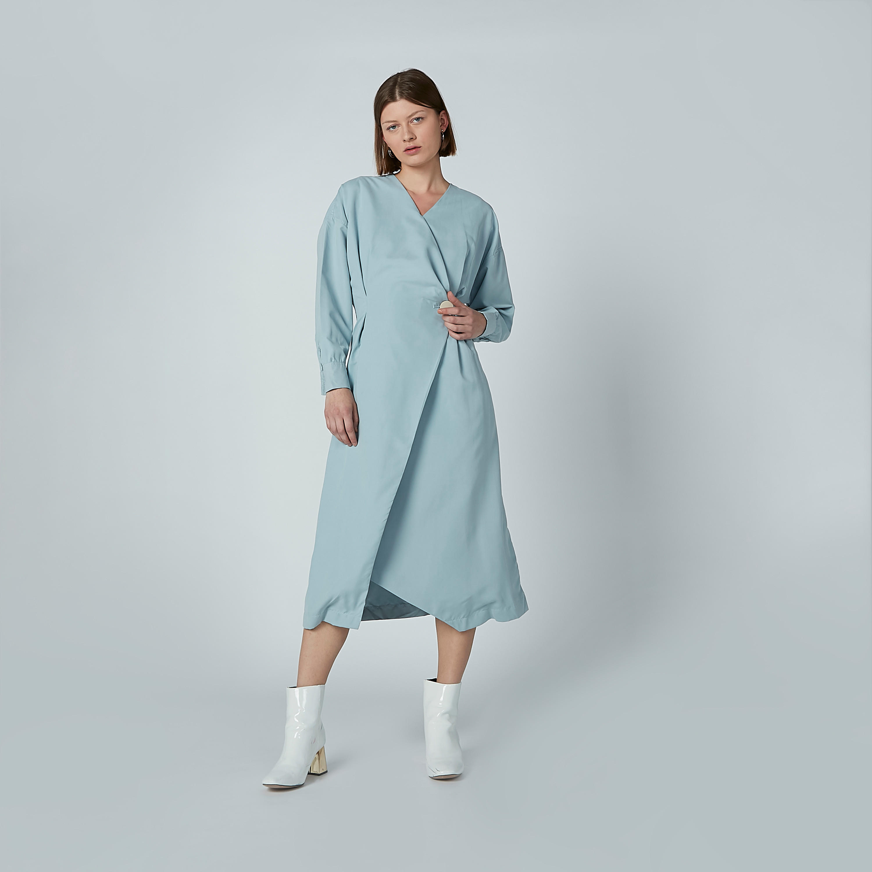 فستان ملفوف متوسط الطول بأكمام طويلة من آيكونيك-women-clothing-dresses-image-2