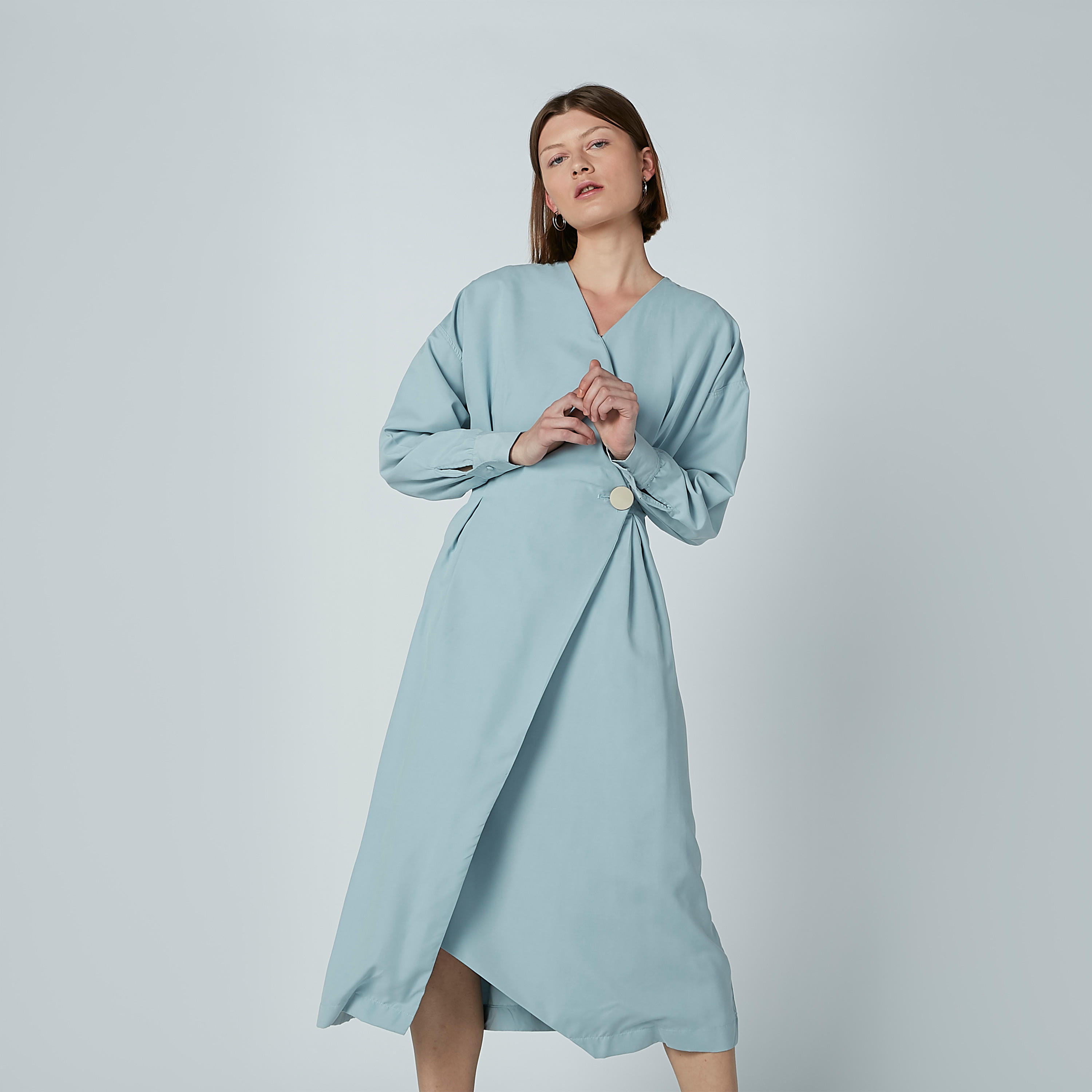 فستان ملفوف متوسط الطول بأكمام طويلة من آيكونيك-women-clothing-dresses-image-5