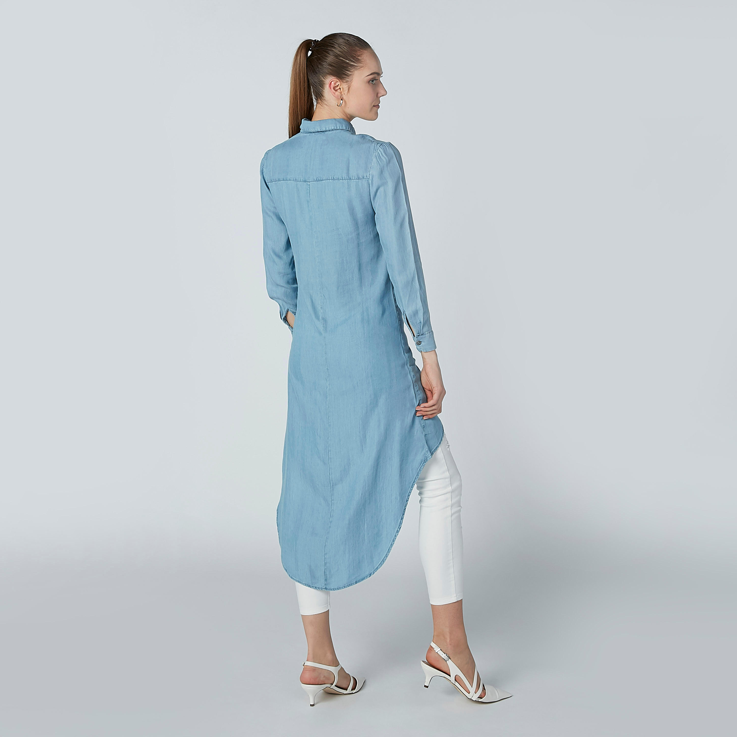 تونيك سادة بأكمام طويلة وحوّاف غير مستويّة من آيكونيك-women-clothing-shirtsandblouses-blouses-image-3