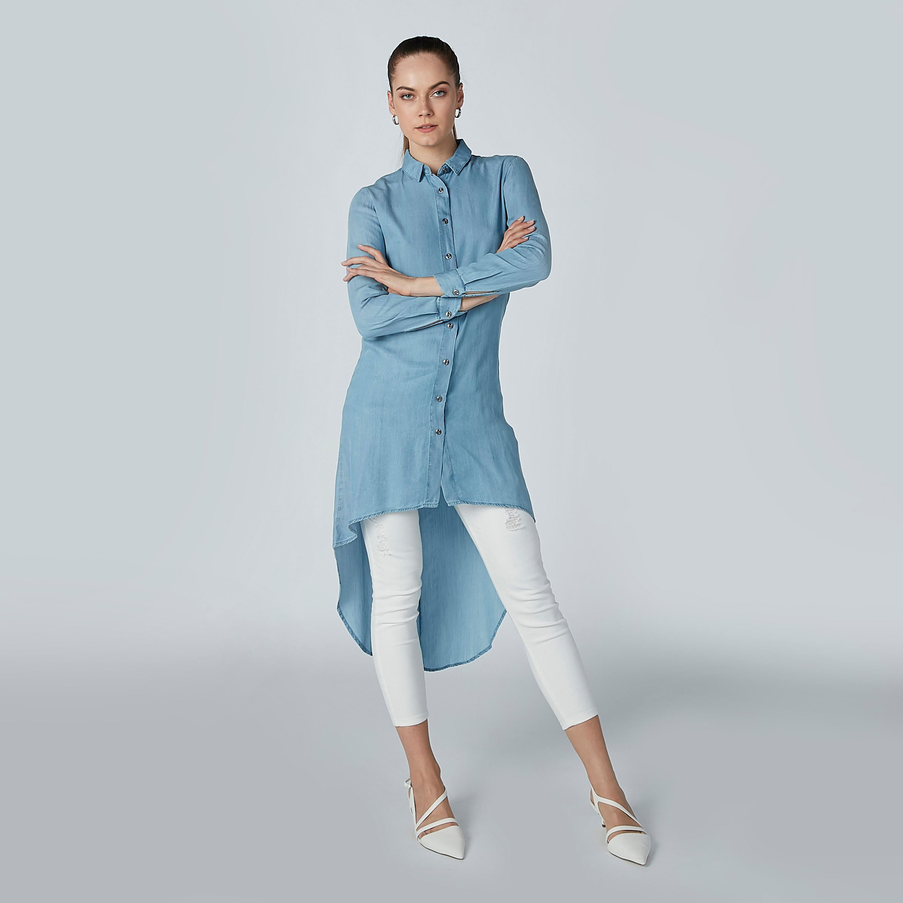 تونيك سادة بأكمام طويلة وحوّاف غير مستويّة من آيكونيك-women-clothing-shirtsandblouses-blouses-image-4