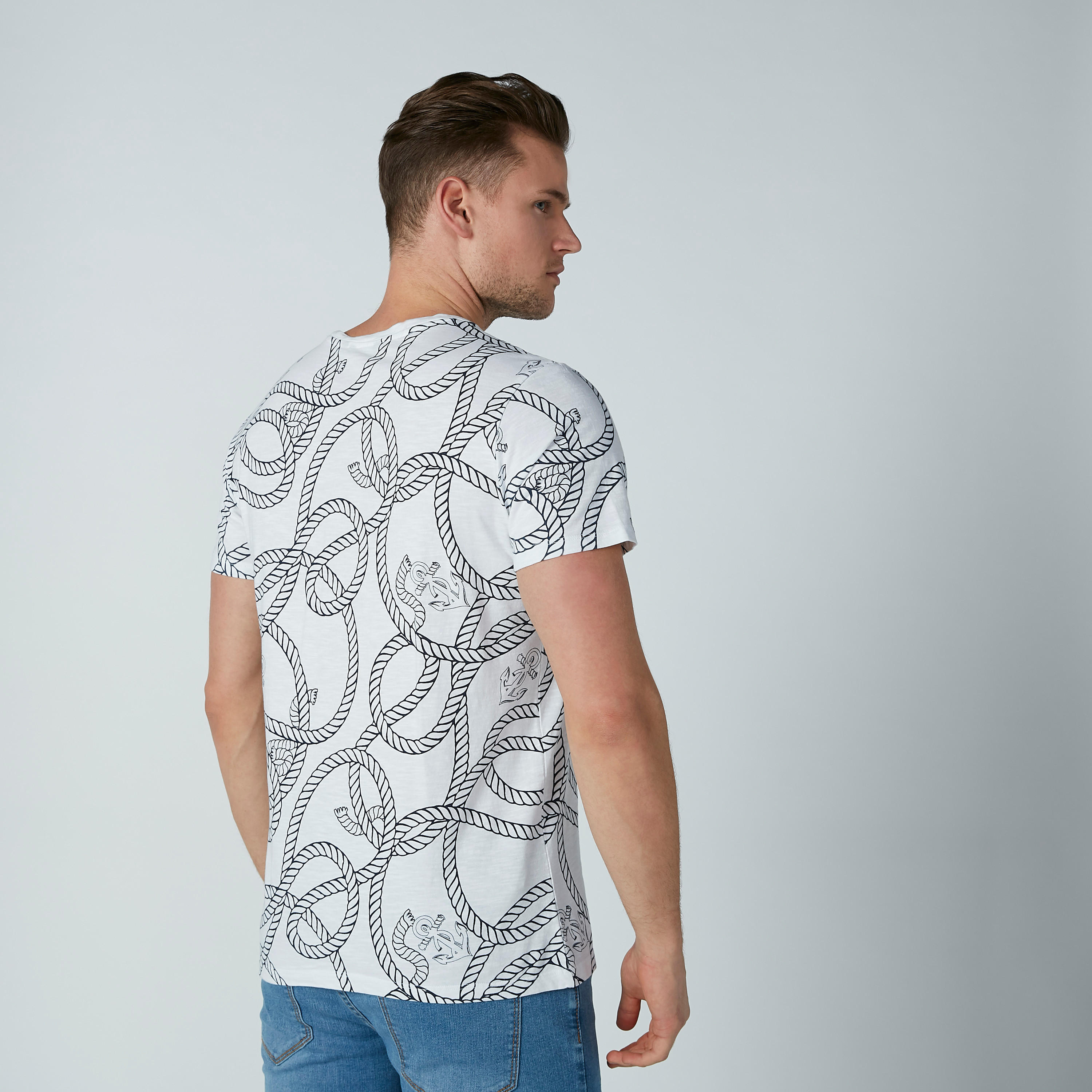 Iconic Printed T-shirt with Short Sleeves and Round Neck-men-clothing-tshirtsandpolos-tshirts-image-3