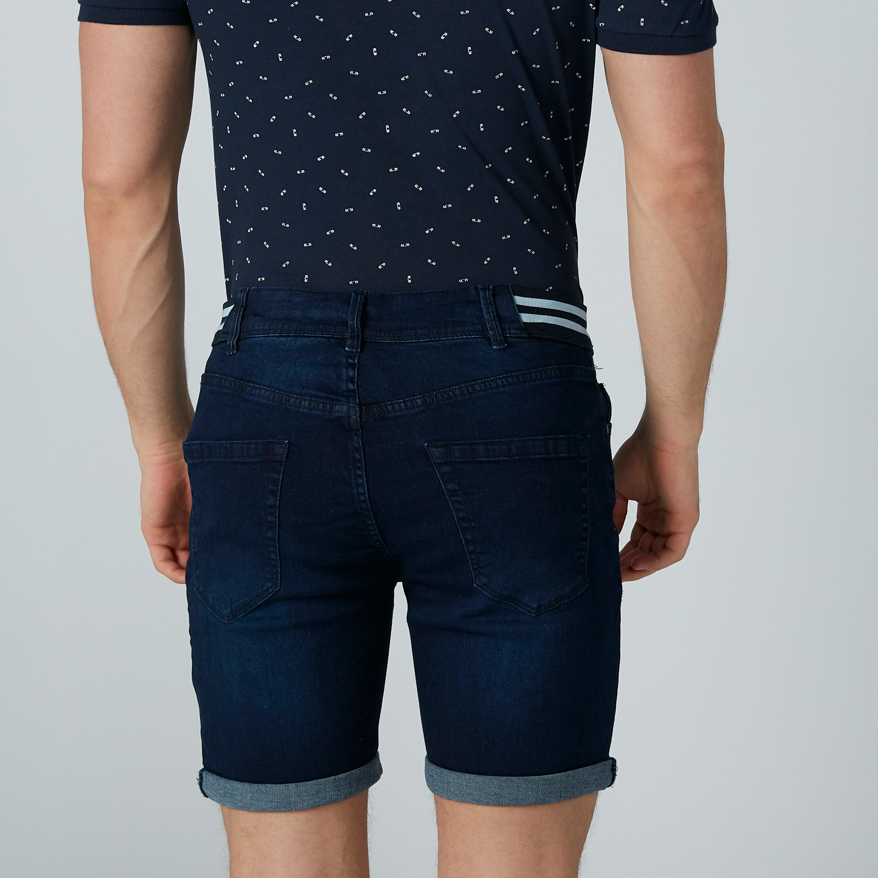 شورت دينم بجيوب من آيكونيك-men-clothing-bottoms-shorts-image-5