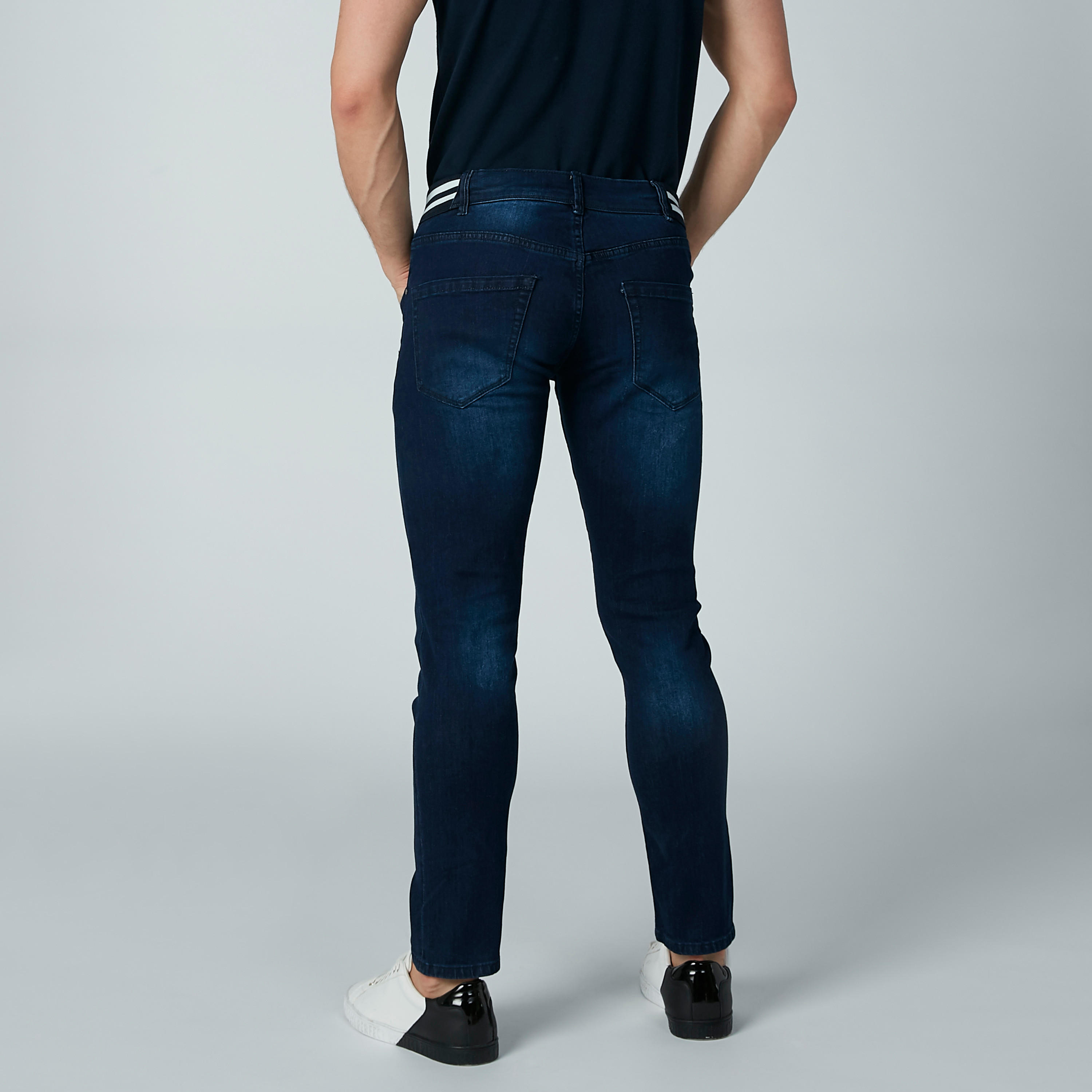بنطال جينز سادة بسحّاب إغلاق وجيوب من آيكونيك-men-clothing-bottoms-jeans-image-4