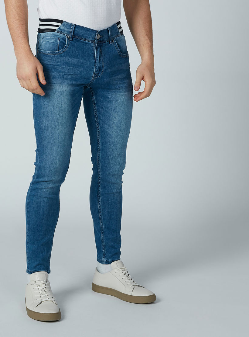 بنطال جينز بخصر مطّاطي مقلّم وجيوب من آيكونيك-men-clothing-bottoms-jeans-image-1