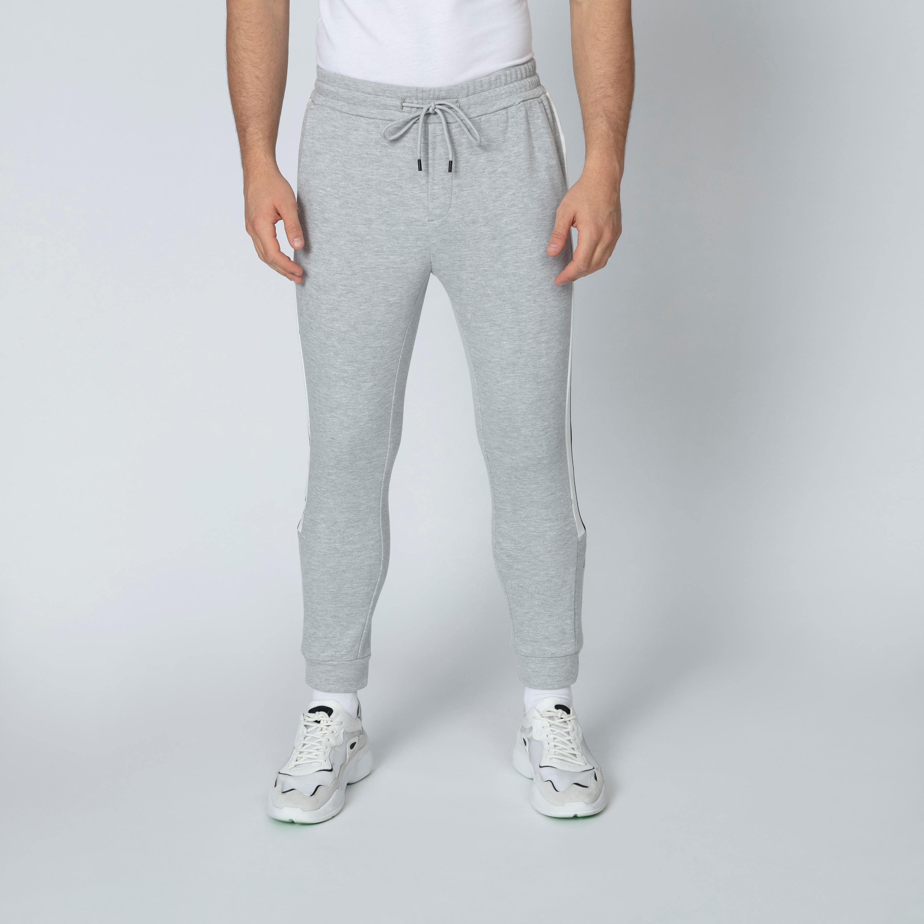 بنطال رياضي طويل بجيوب وأزرار من آيكونيك-men-clothing-bottoms-joggers-image-3