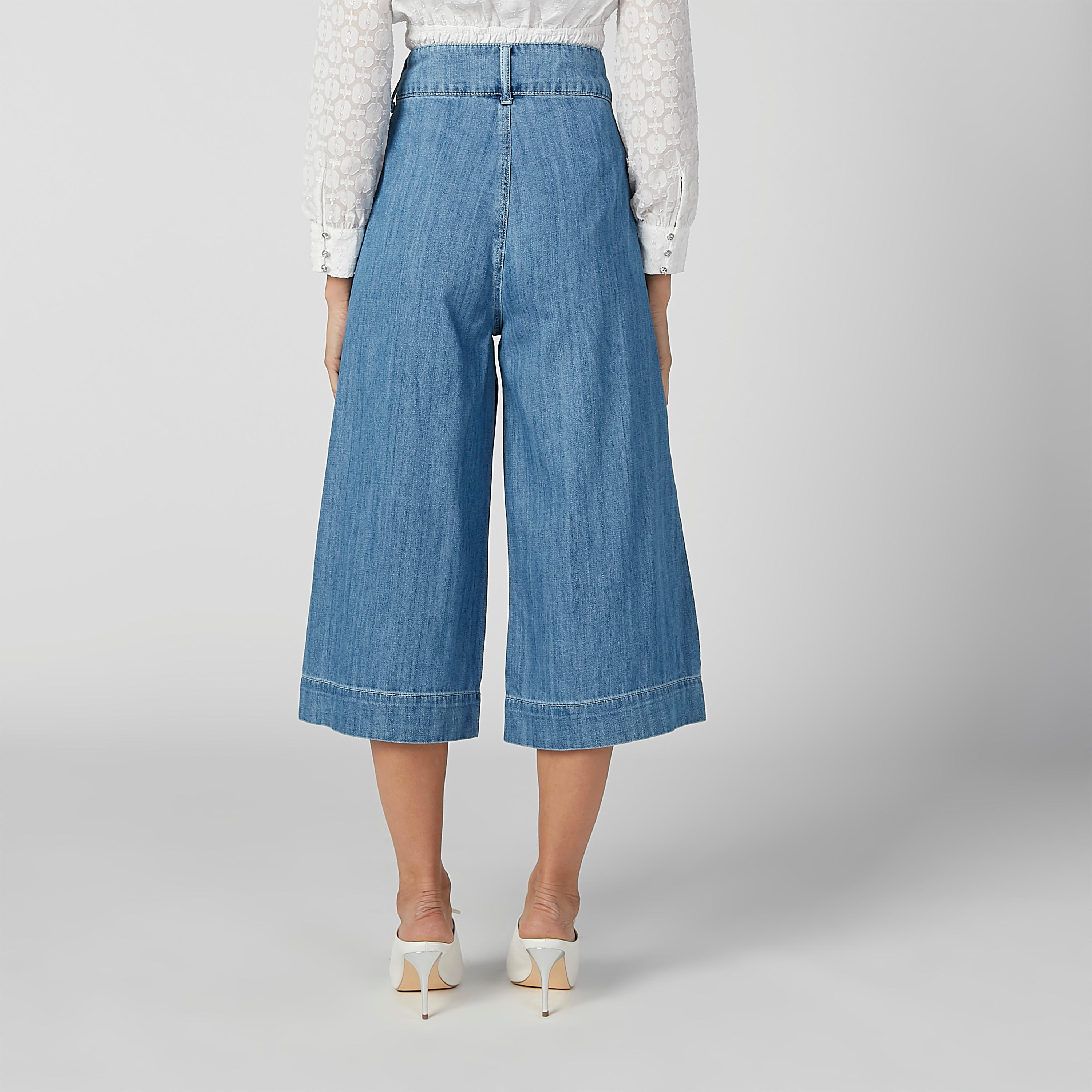 بنطال واسع الساقين دينم بجيوب من آيكونيك-women-clothing-bottoms-jeans-image-4