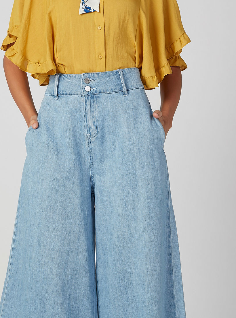 بنطال واسع الساقين دينم بجيوب من آيكونيك-women-clothing-bottoms-jeans-image-3
