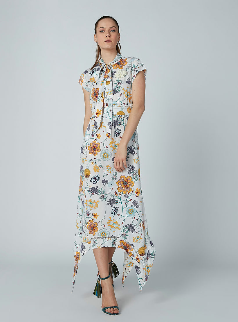 فستان طويل بحوّاف غير مستوية وأكمام كاب وطبعات زهرية من آيكونيك-women-clothing-dresses-image-5