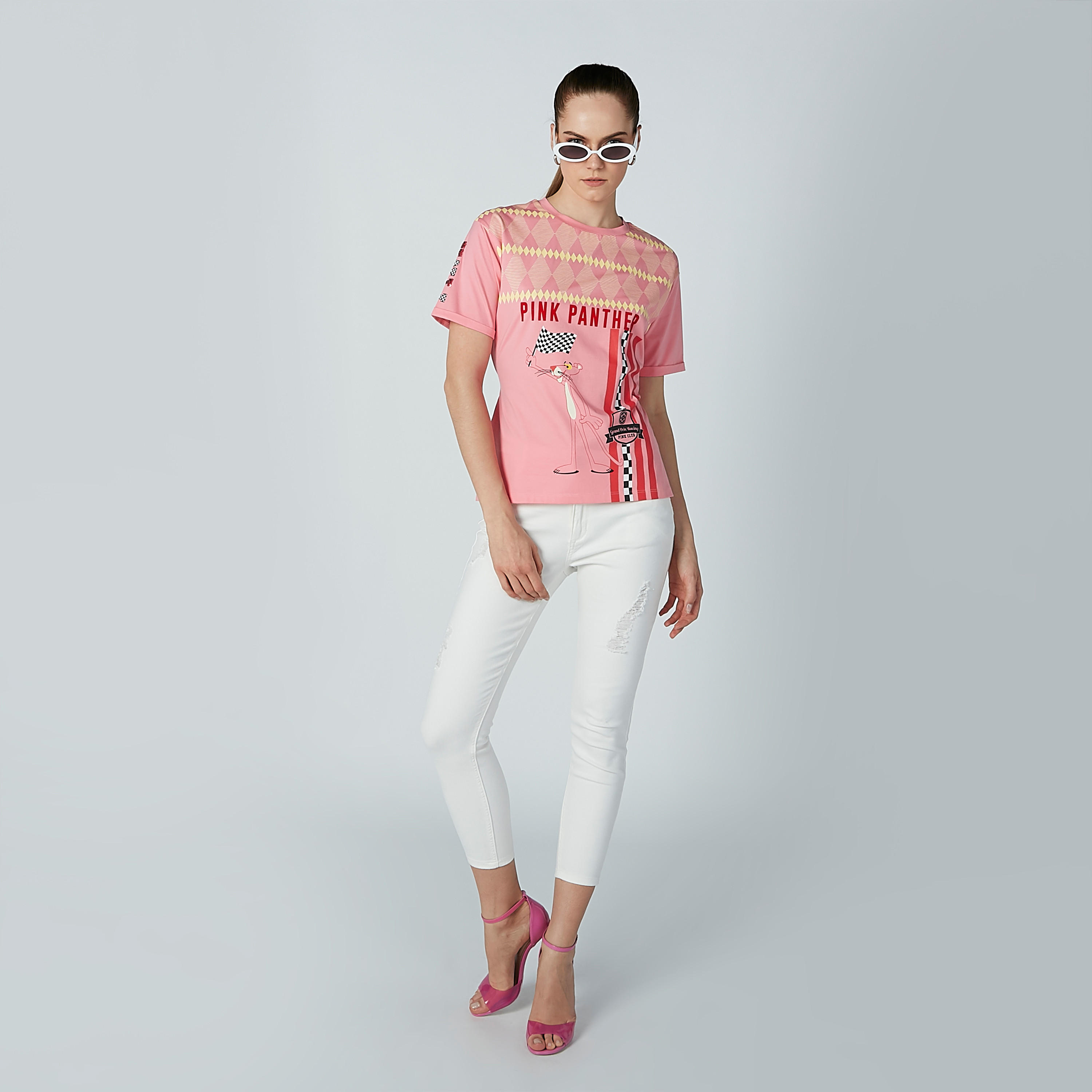 تيشيرت بياقة مستديرة وأكمام قصيرة وطبعات بينك بانثر من آيكونيك-women-clothing-tshirts-image-3