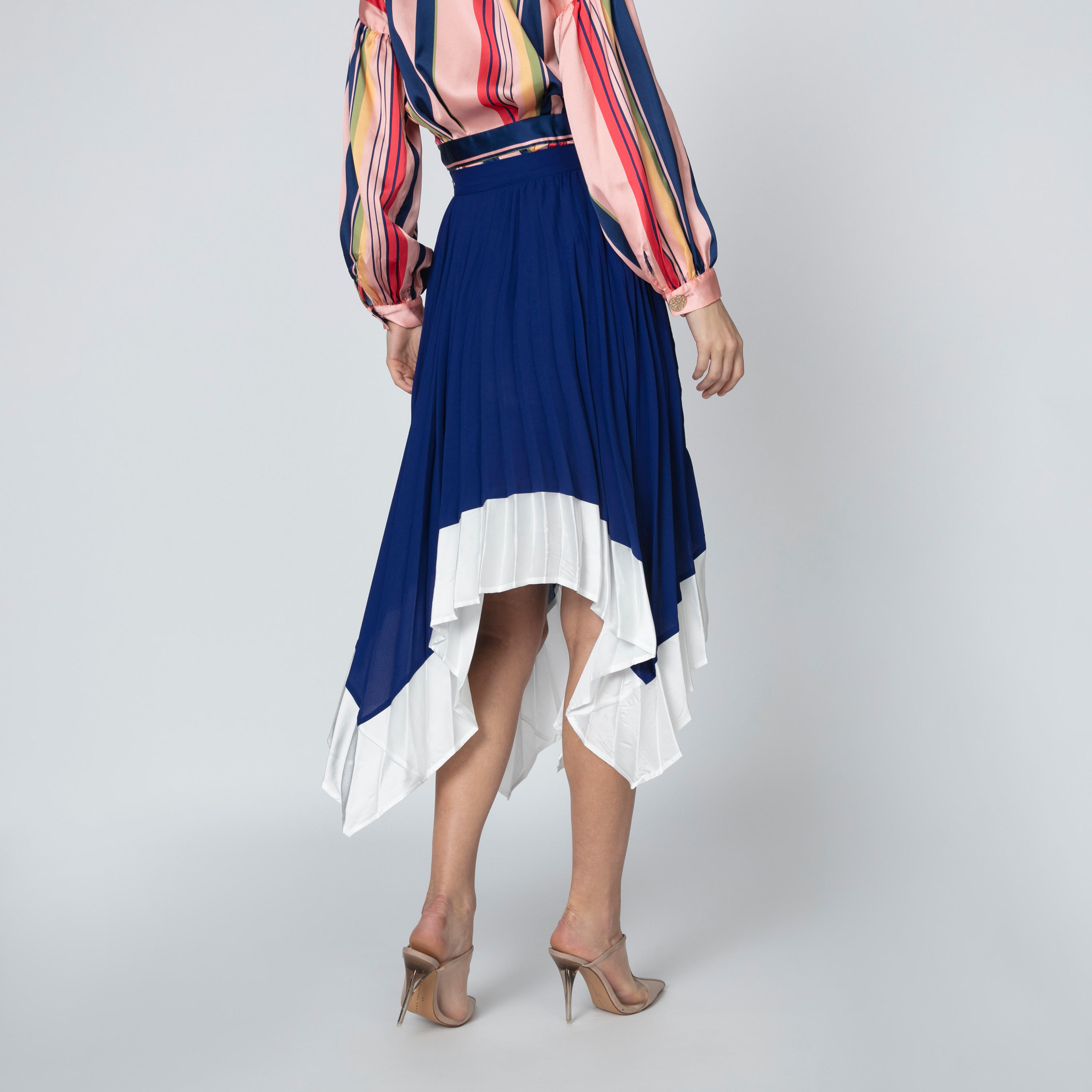 تنورة سادة متوسطة الطول بحوّاف غير مستوية وكشكش من آيكونيك-women-clothing-bottoms-skirts-image-2
