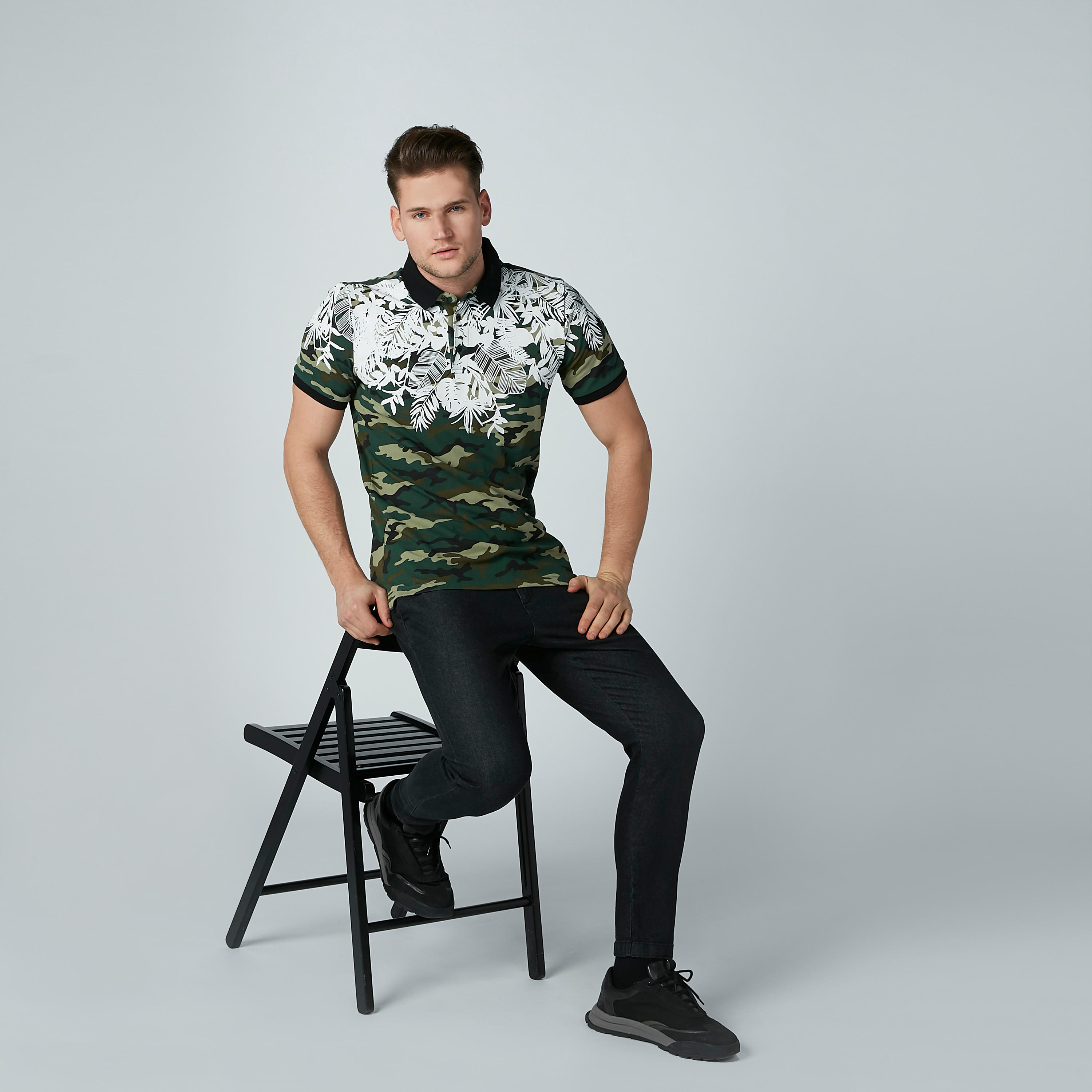 Iconic Camouflage Printed Polo Neck T-shirt with Short Sleeves-men-clothing-tshirtsandpolos-polos-image-3