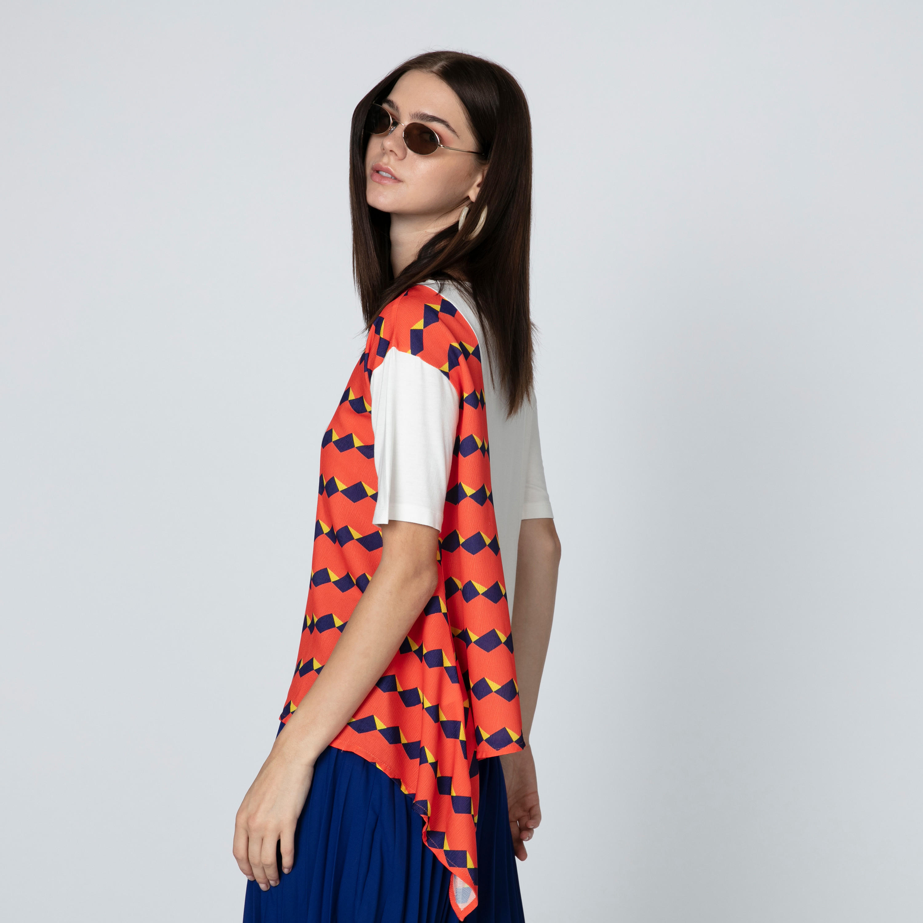 Iconic Printed Top with Round Neck and Asymmetric Hem-women-clothing-shirtsandblouses-blouses-image-4
