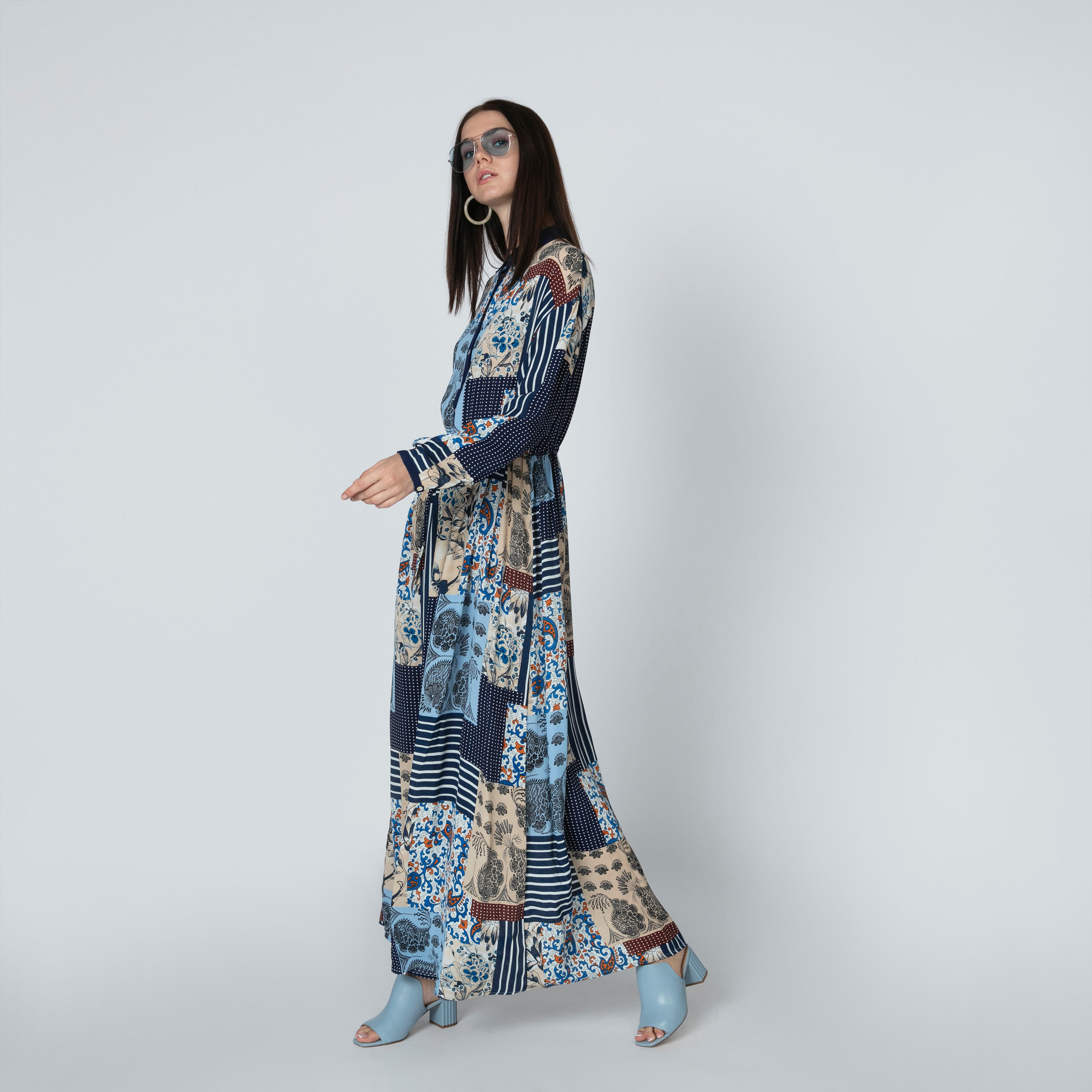 فستان إيه لاين طويل بأكمام طويلة وطبعات من آيكونيك-women-clothing-dresses-image-3