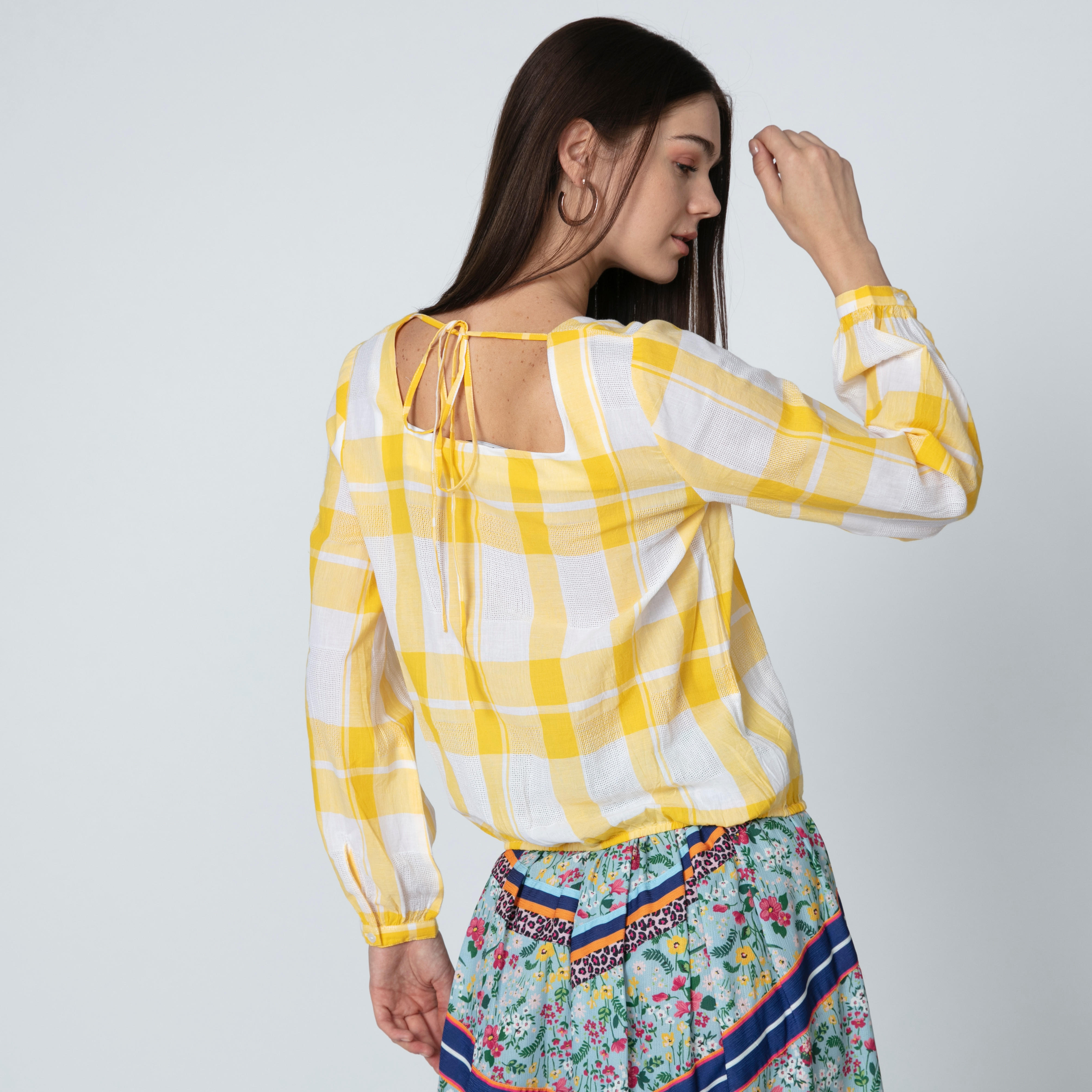 بلوزة كاروهات بأكمام طويلة وأربطة من آيكونيك-women-clothing-shirtsandblouses-blouses-image-3