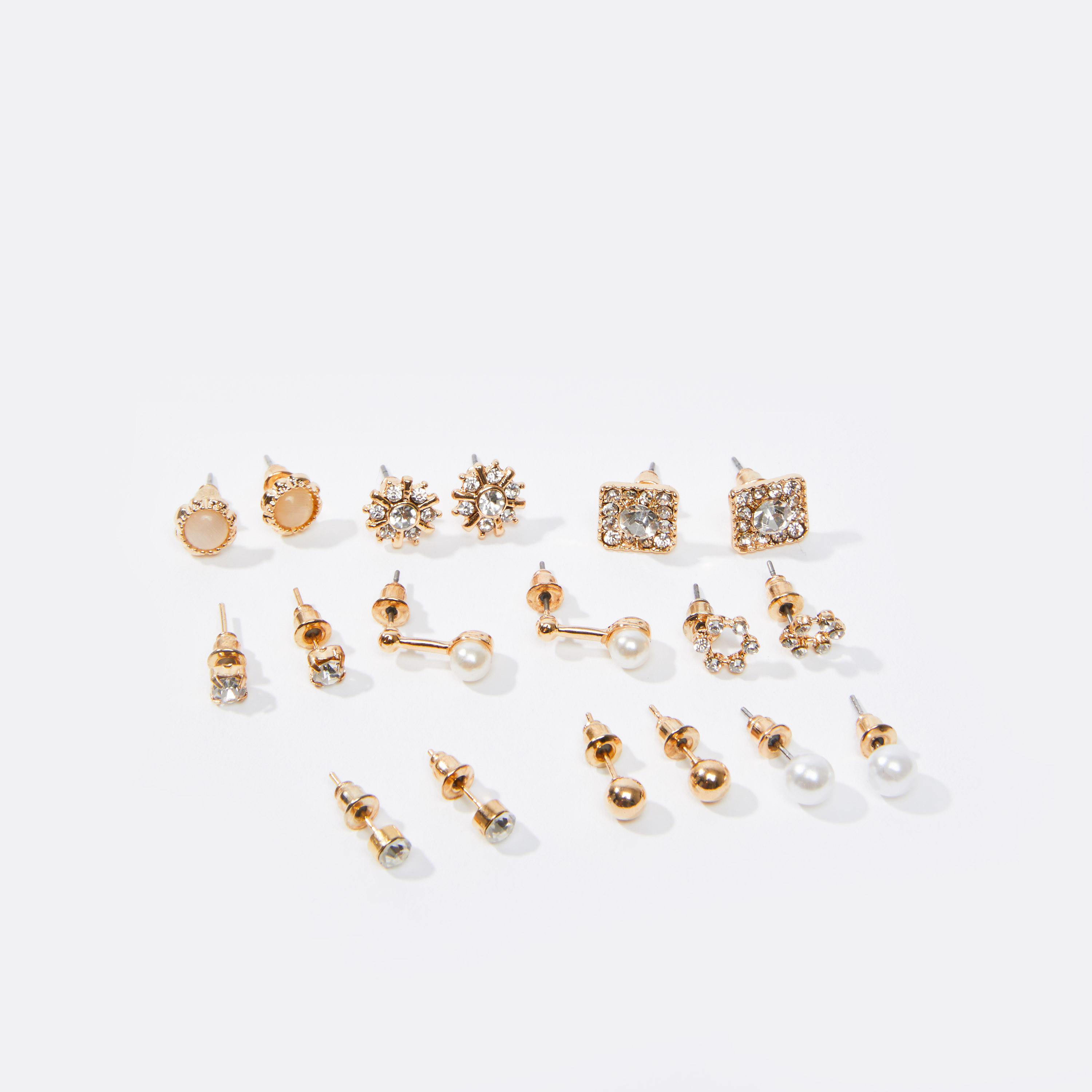 حلقان متنوعة بمكبس إغلاق من آيكونيك - طقم من 9 أزواج-women-watchesandjewellery-jewellery-earrings-image-1