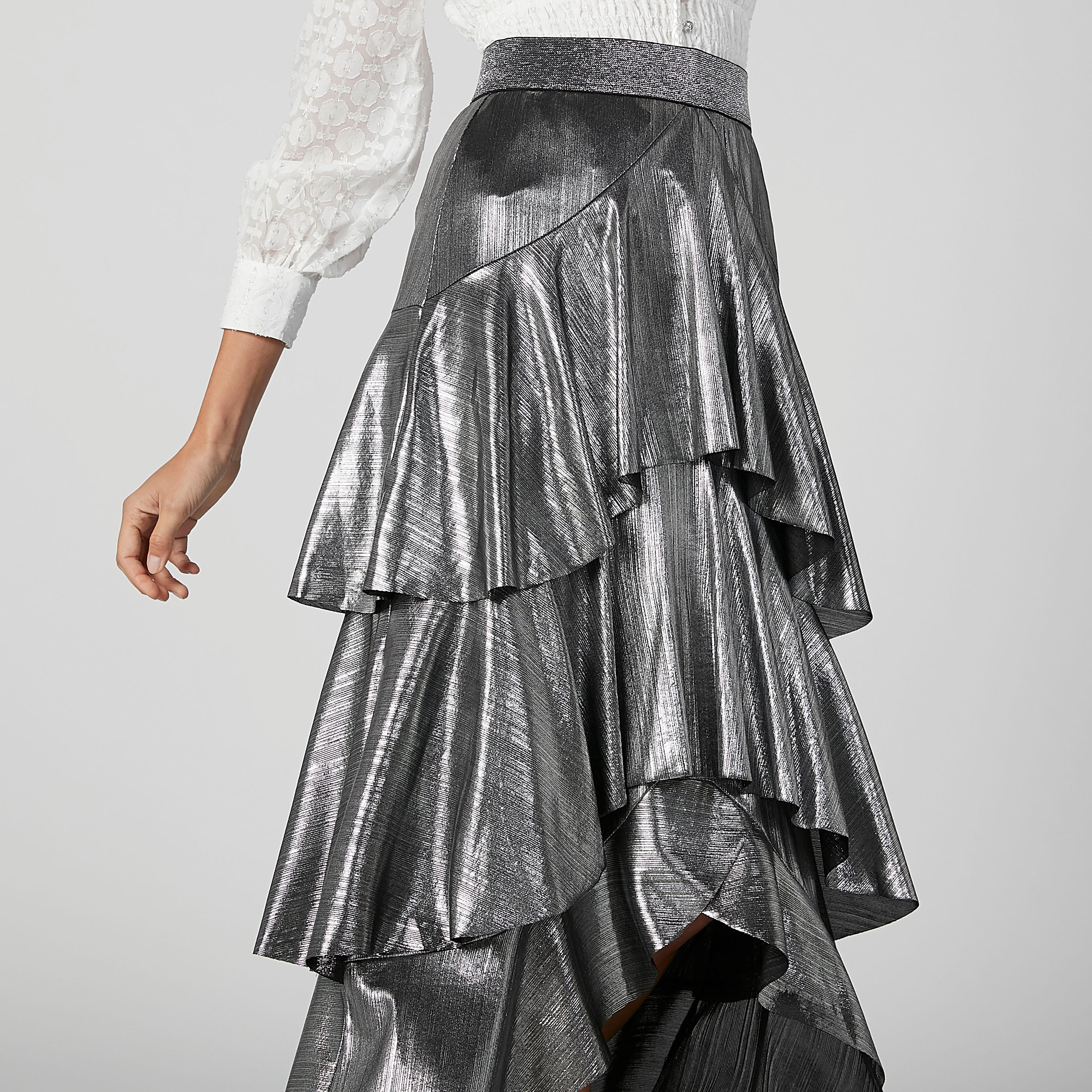تنورة ميتاليك بحوّاف غير مستوية من آيكونيك-women-clothing-bottoms-skirts-image-2