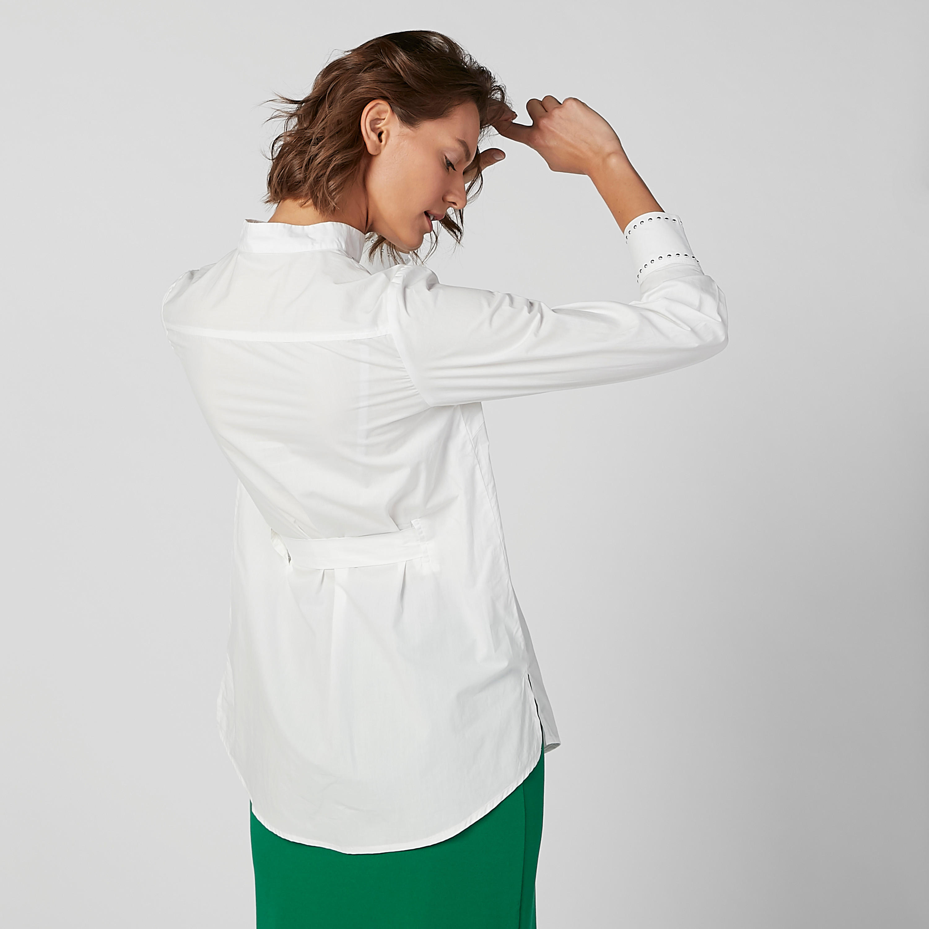 قميص مزيّن بياقة ماندارين وحزام رباط من آيكونيك-women-clothing-shirtsandblouses-shirts-image-3