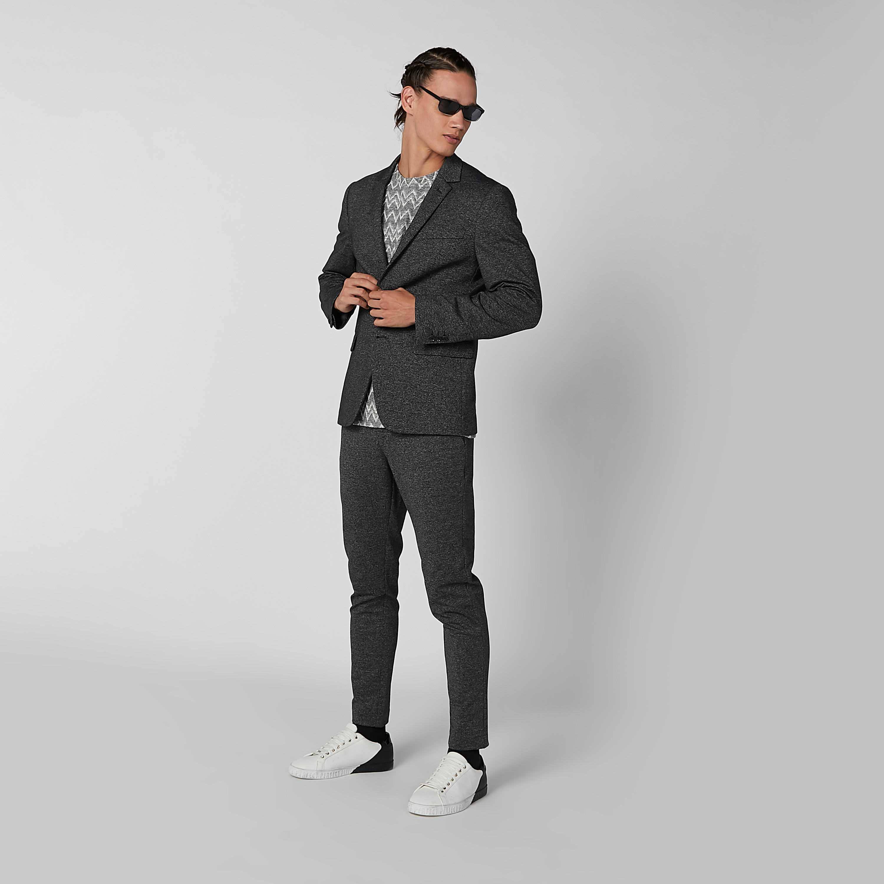 بليزر سليم بارز الملمس بياقة طويلة وأكمام طويلة من آيكونيك-men-winterwear-jacketsandblazers-image-2