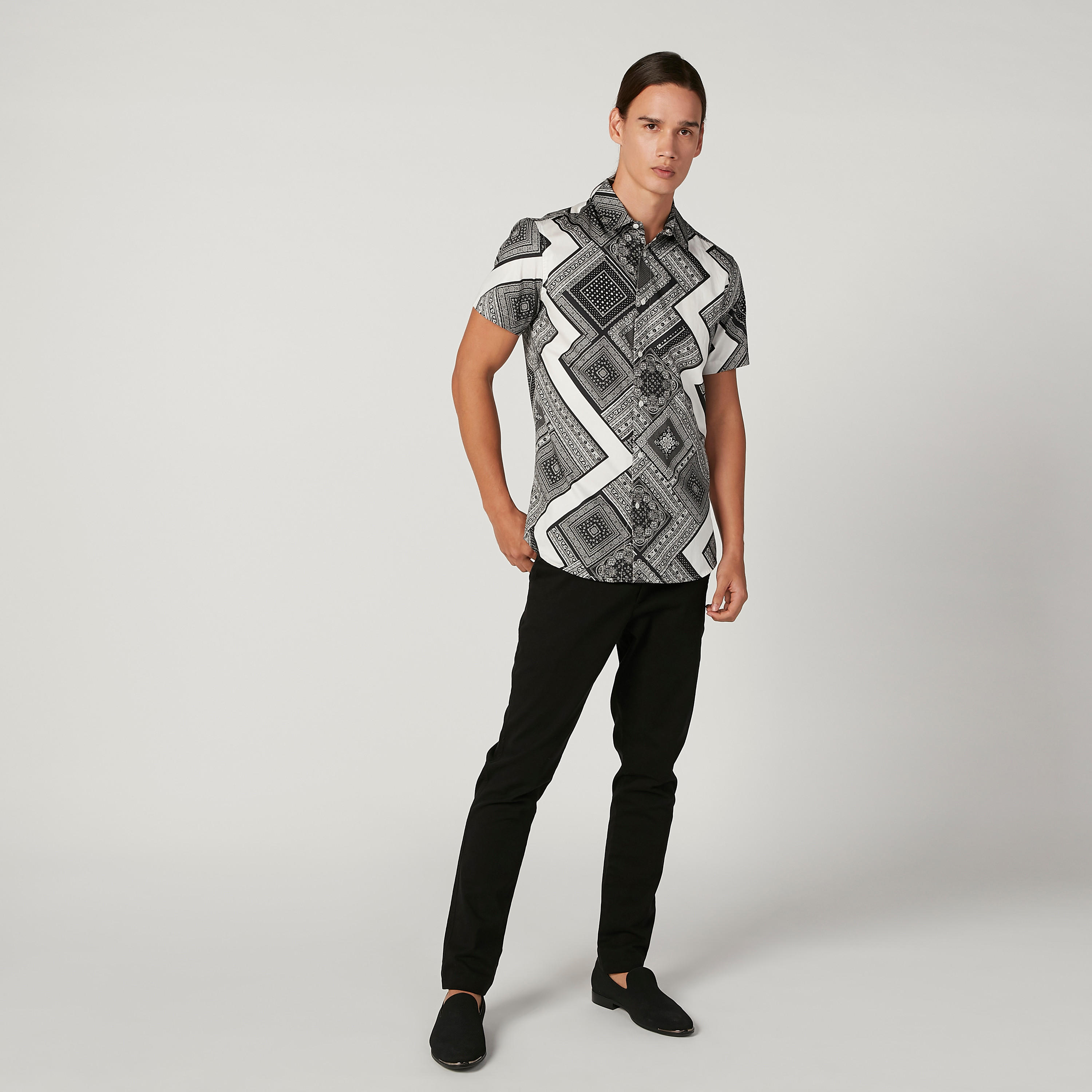 تيشيرت سليم بأكمام قصيرة وطبعات من آيكونيك-men-clothing-shirts-image-2