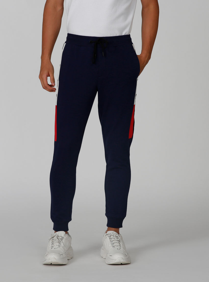 بنطلون رياضي سليم بخصر متوسط الارتفاع وجيوب من آيكونيك-men-clothing-bottoms-joggers-image-4