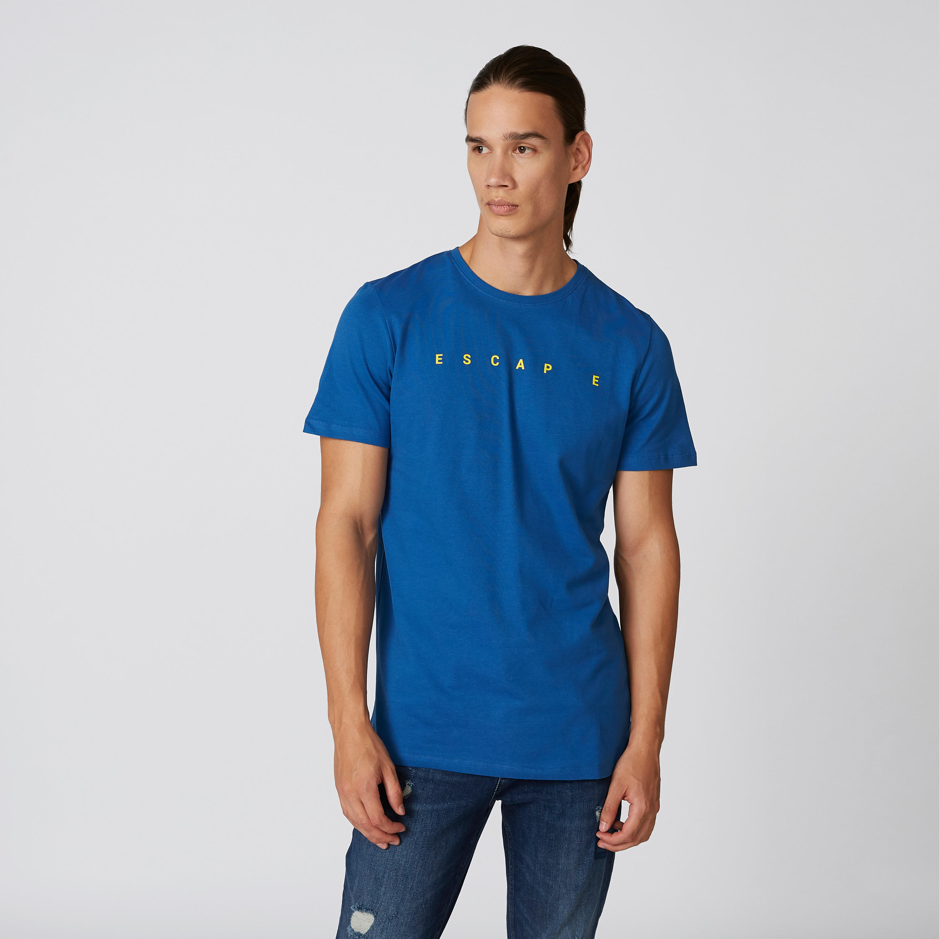 تيشيرت بقصّة سليم وياقة مستديرة وأكمام قصيرة وطبعات من آيكونيك-men-clothing-tshirtsandpolos-tshirts-image-5