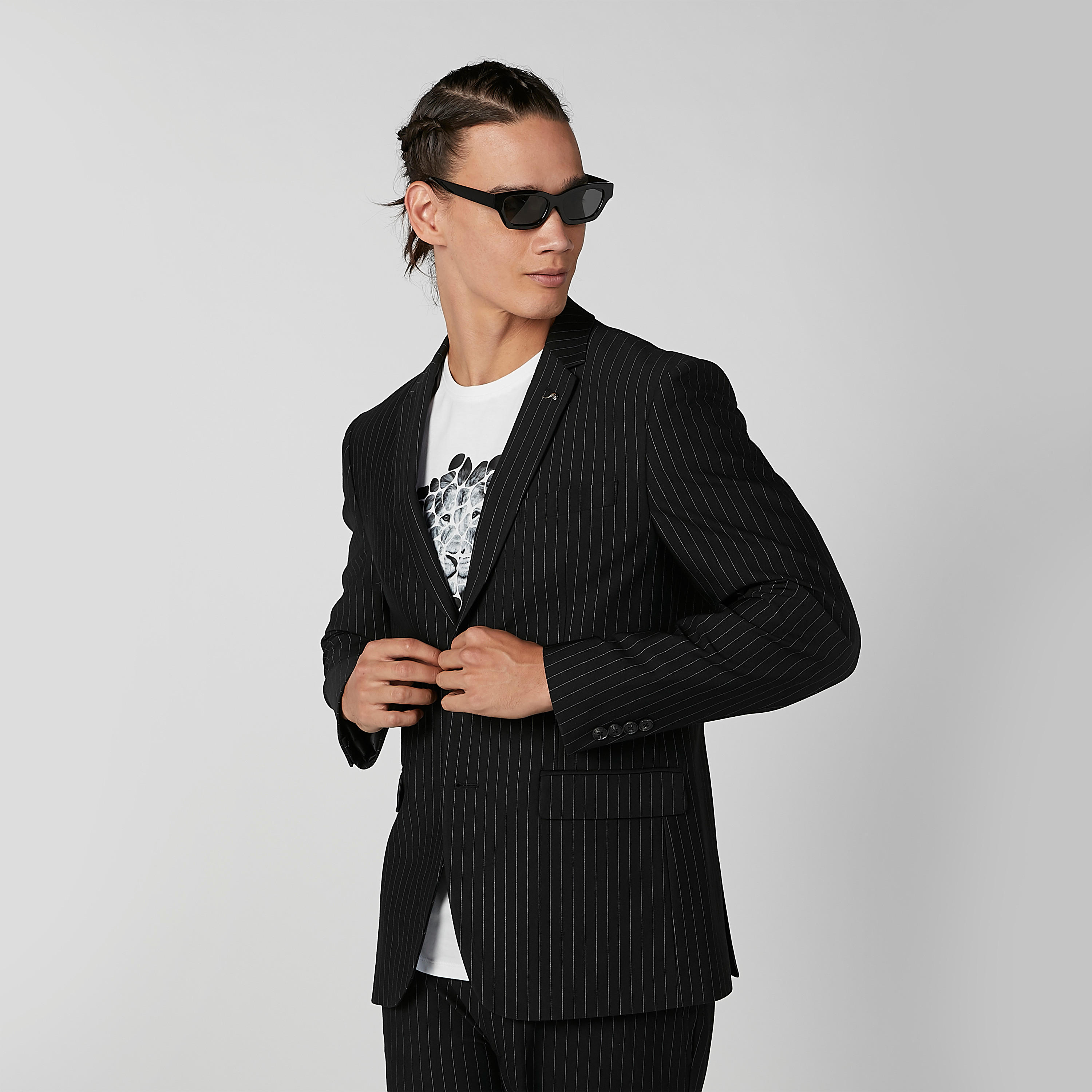 بليزر سليم مقلم بياقة طويلة وأكمام طويلة من آيكونيك-men-winterwear-jacketsandblazers-image-4
