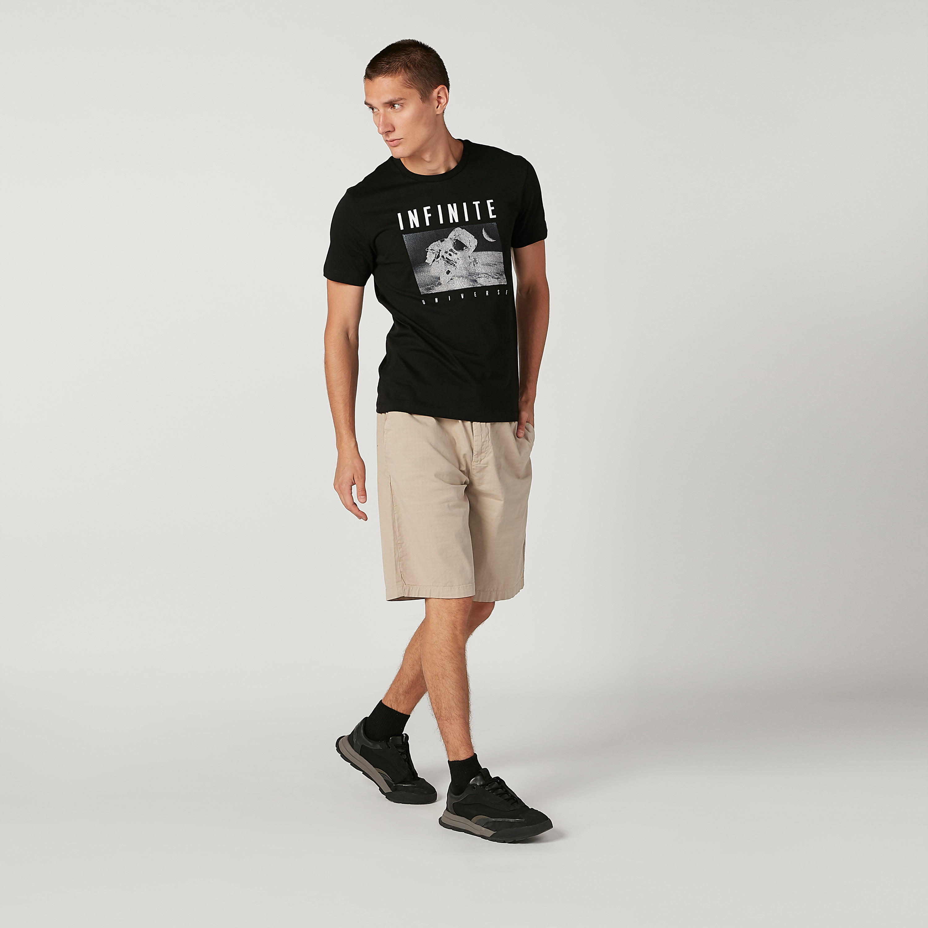 شورت سليم سادة بخصر مطّاطي متوسط الارتفاع من آيكونيك-men-clothing-bottoms-shorts-image-2