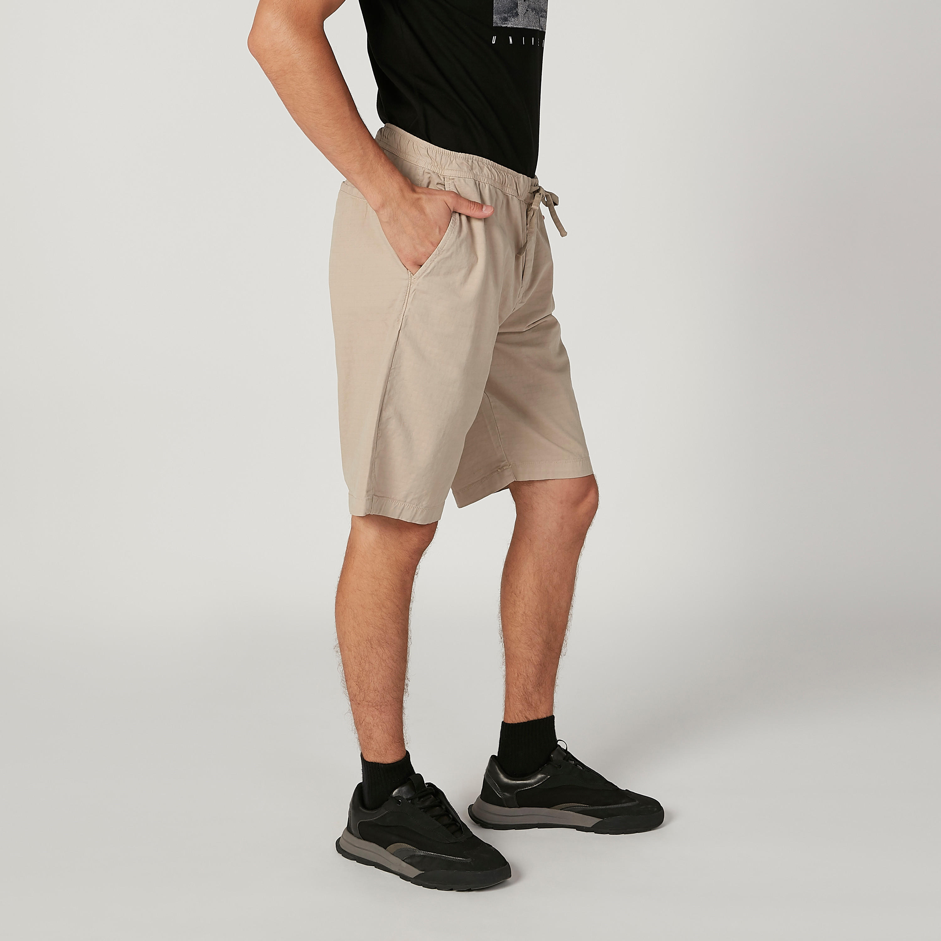 شورت سليم سادة بخصر مطّاطي متوسط الارتفاع من آيكونيك-men-clothing-bottoms-shorts-image-5