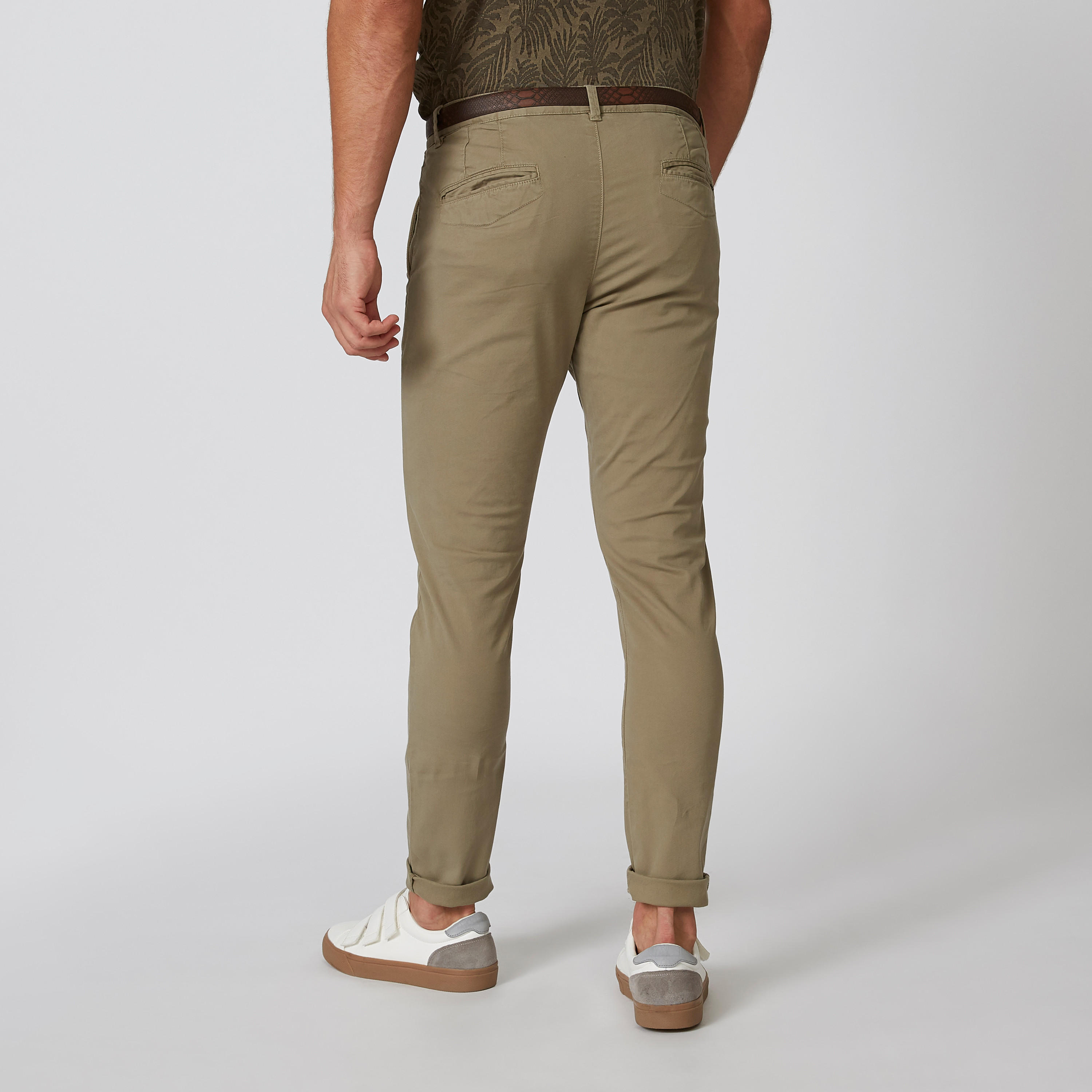 بنطلون سادة بقصّة سليم وخصر متوسط الارتفاع وجيوب من آيكونيك-men-clothing-bottoms-trousersandchinos-trousers-image-2