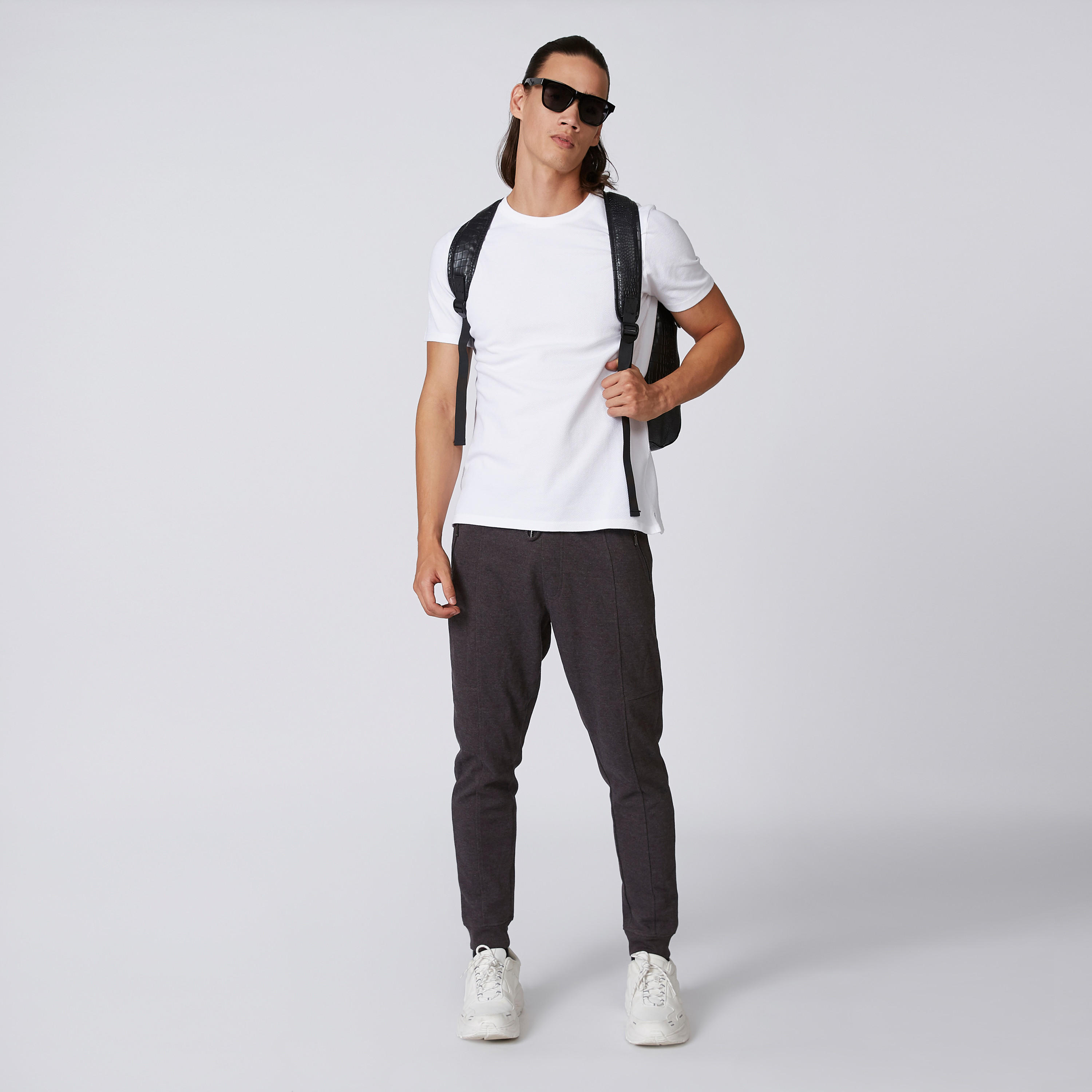 بنطلون رياضي سليم بخصر متوسط الارتفاع وجيوب من آيكونيك-men-clothing-bottoms-joggers-image-1