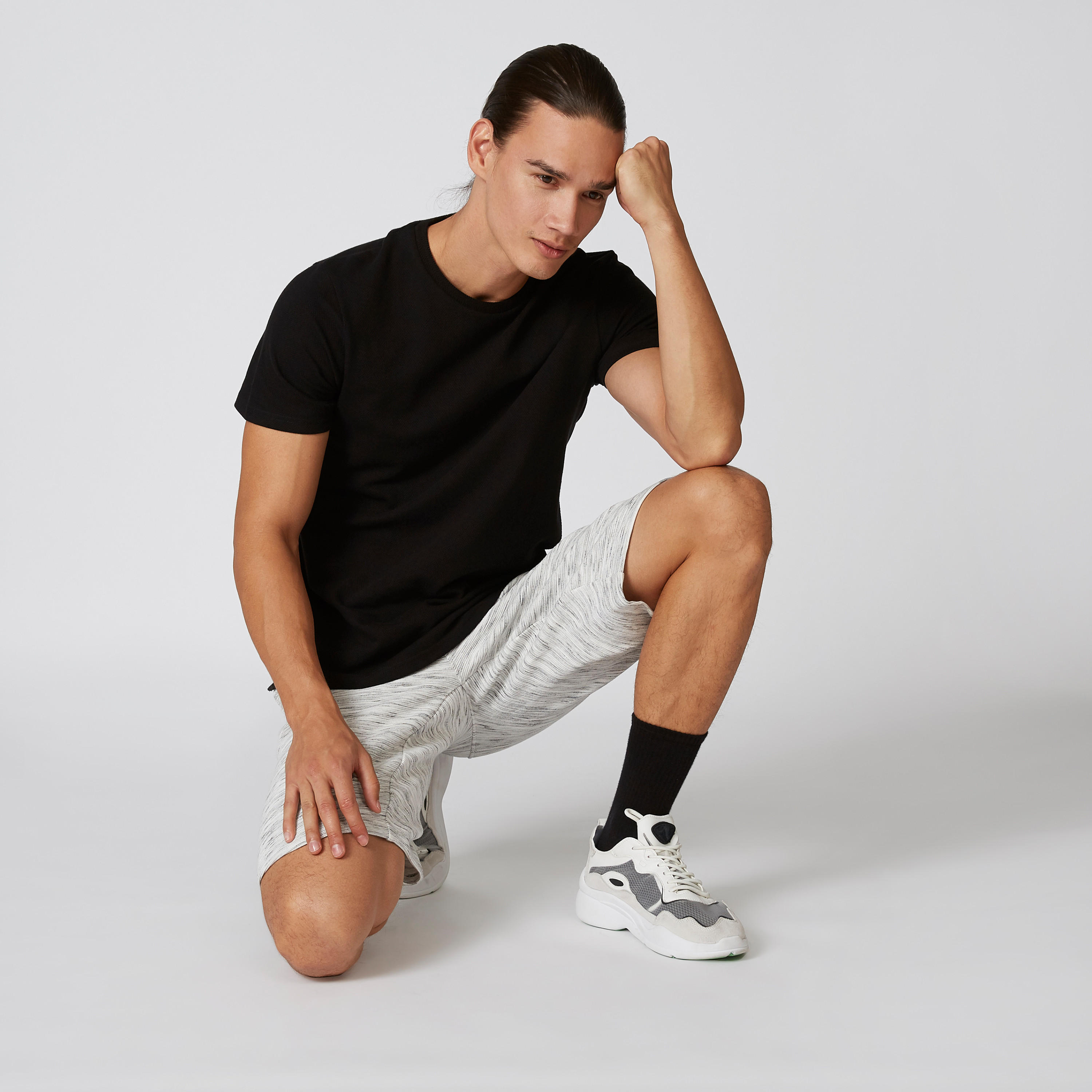 Iconic Slim Fit Printed Mid Waist Shorts with Pocket Detail-men-clothing-bottoms-shorts-image-5