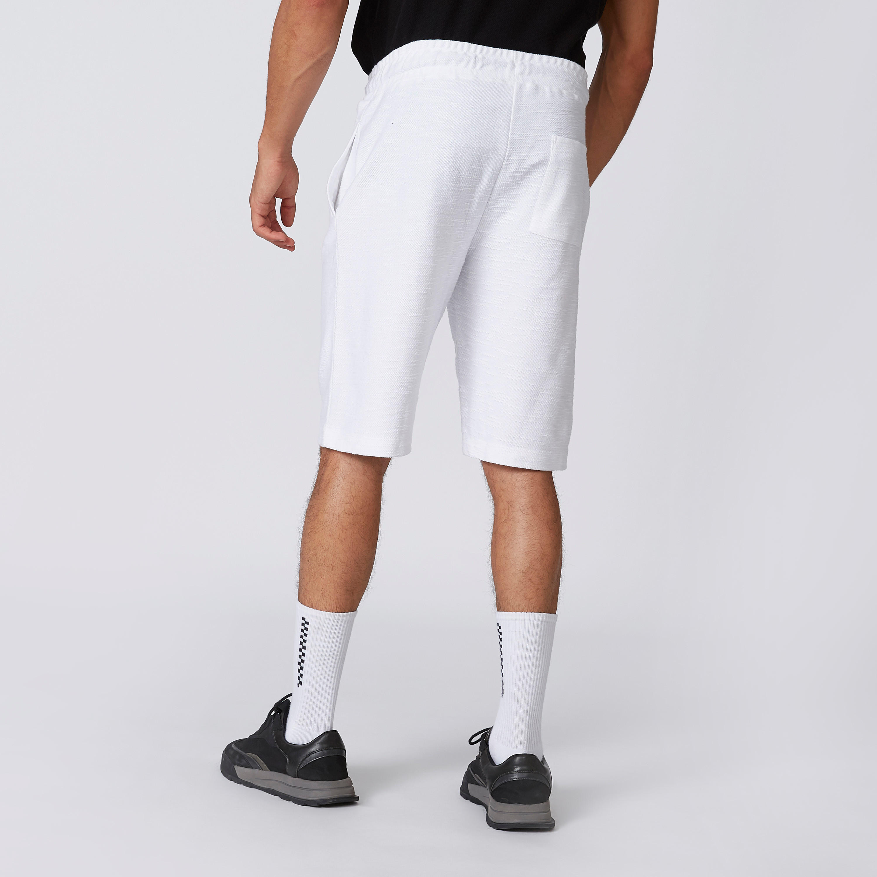شورت بارز الملمس بقصّة سليم وخصر متوسط الارتفاع وجيوب من آيكونيك-men-clothing-bottoms-shorts-image-3