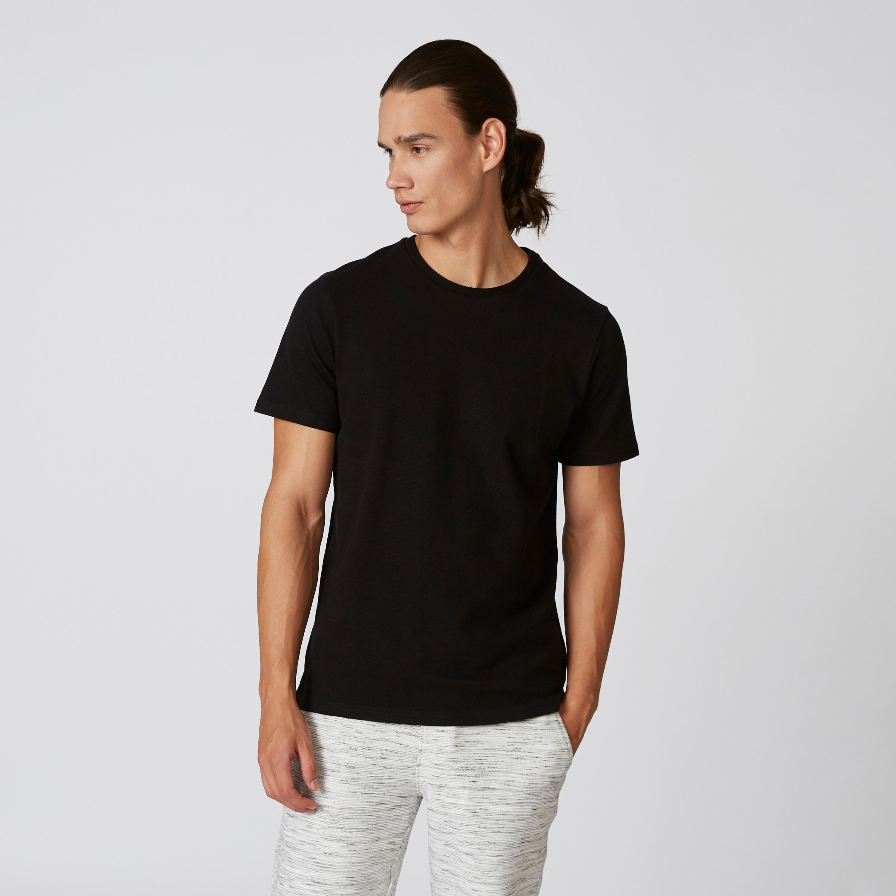 تيشيرت سادة بقصّة سليم وياقة مستديرة وأكمام قصيرة من آيكونيك-men-clothing-tshirtsandpolos-tshirts-image-7