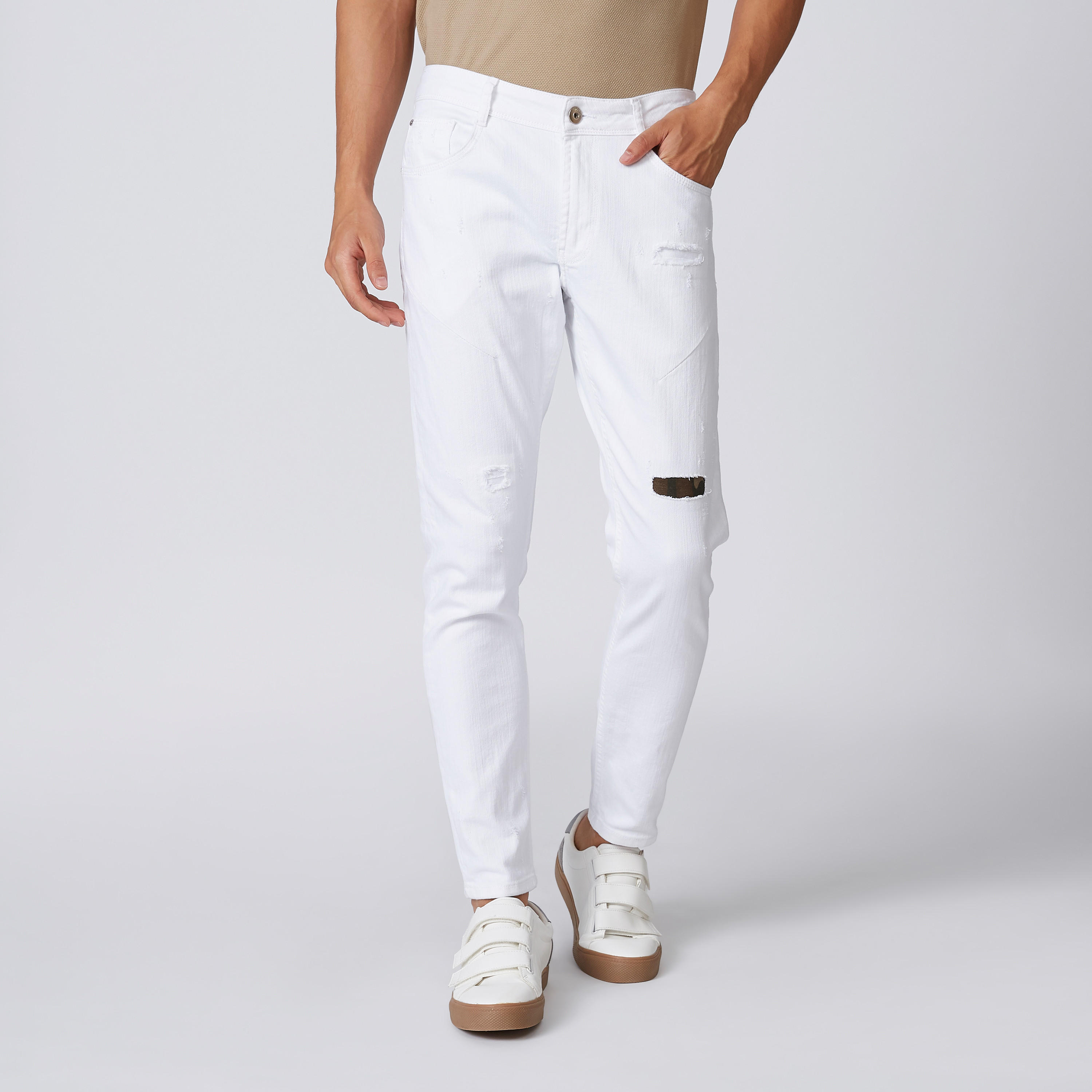 Iconic Slim Fit Full Length Mid Waist Jeans with Pocket Detail-men-clothing-bottoms-jeans-image-3