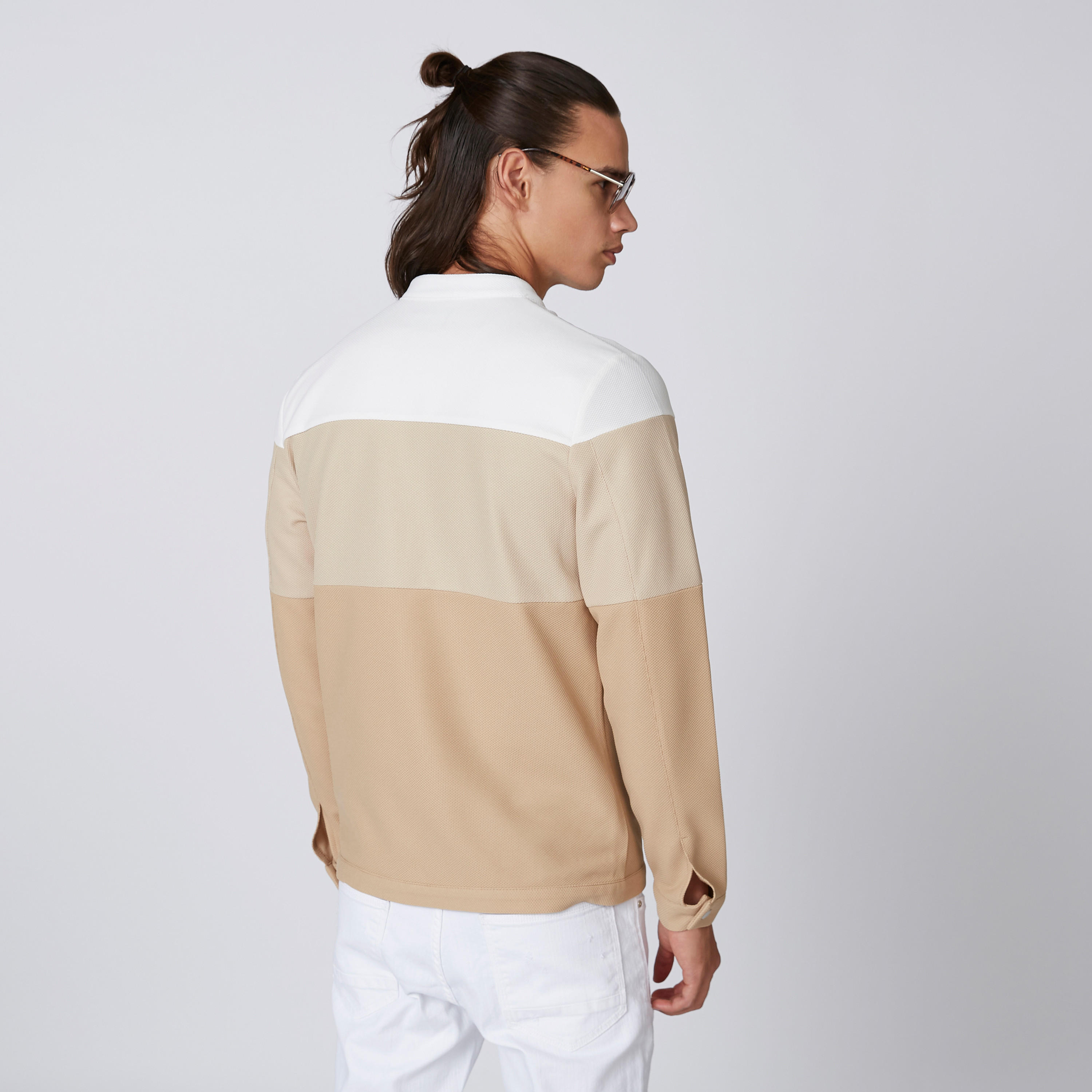 جاكيت بومبر بارز الملمس بأكمام طويلة وجيوب كانجارو من آيكونيك-men-clothing-jacketsandblazers-jackets-image-4
