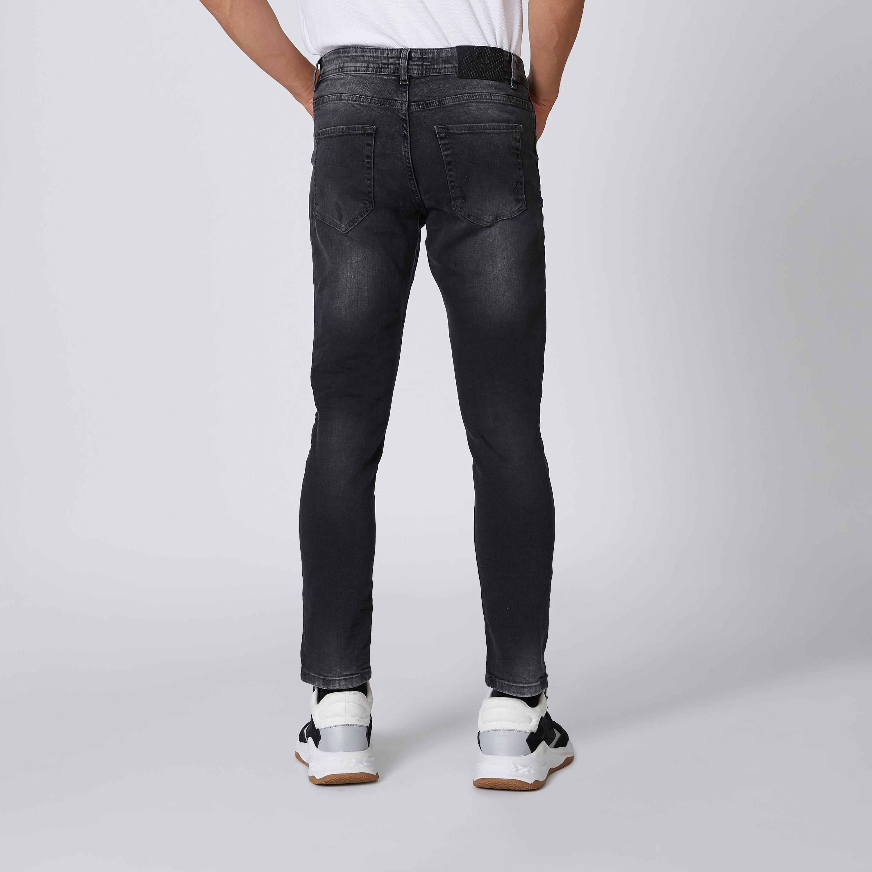بنطلون جينز طويل بخصر متوسط الارتفاع وجيوب وحلقات للحزام من آيكونيك-men-clothing-bottoms-jeans-image-2