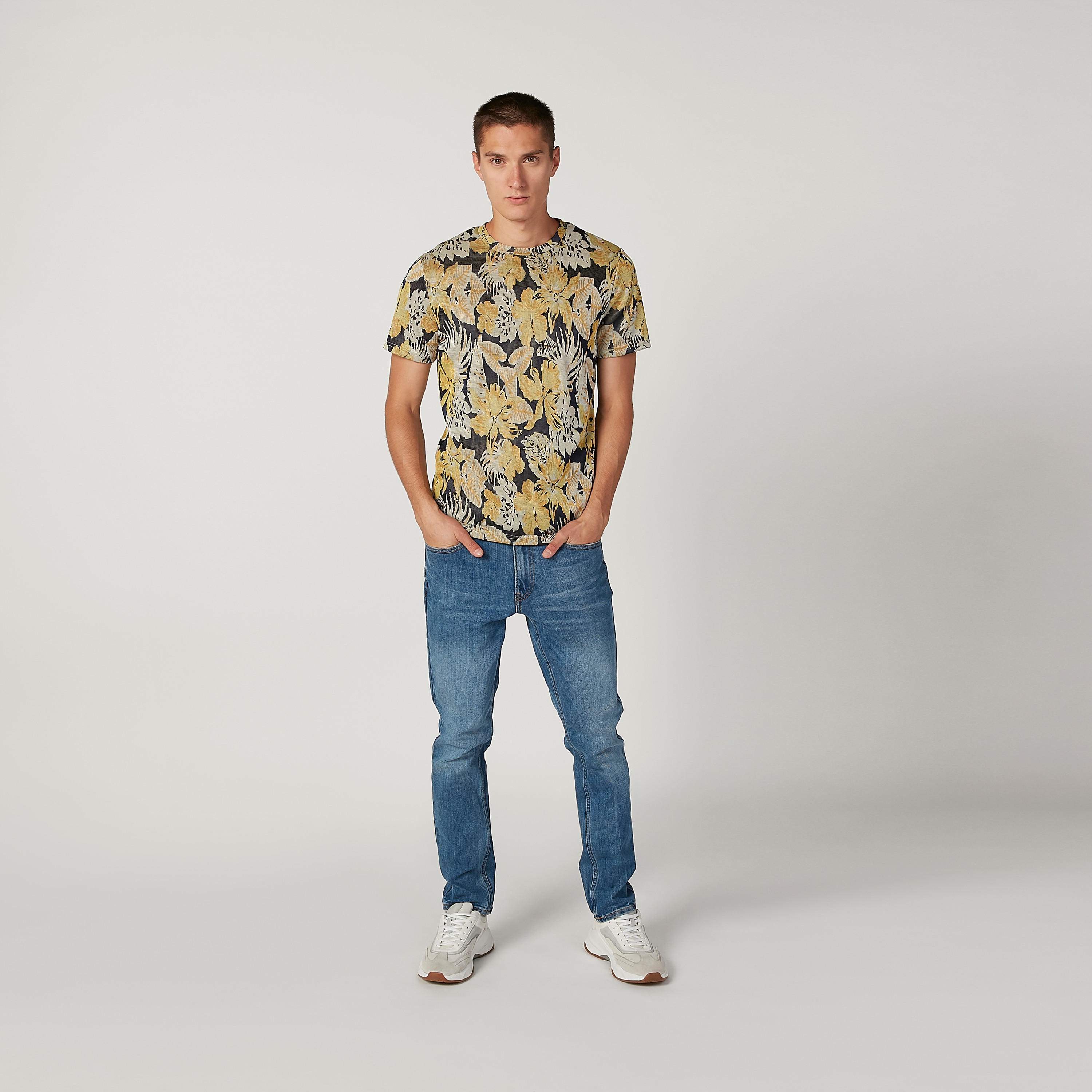 Iconic Slim Fit Floral Printed T-shirt with Crew Neck-men-clothing-tshirtsandpolos-tshirts-image-2
