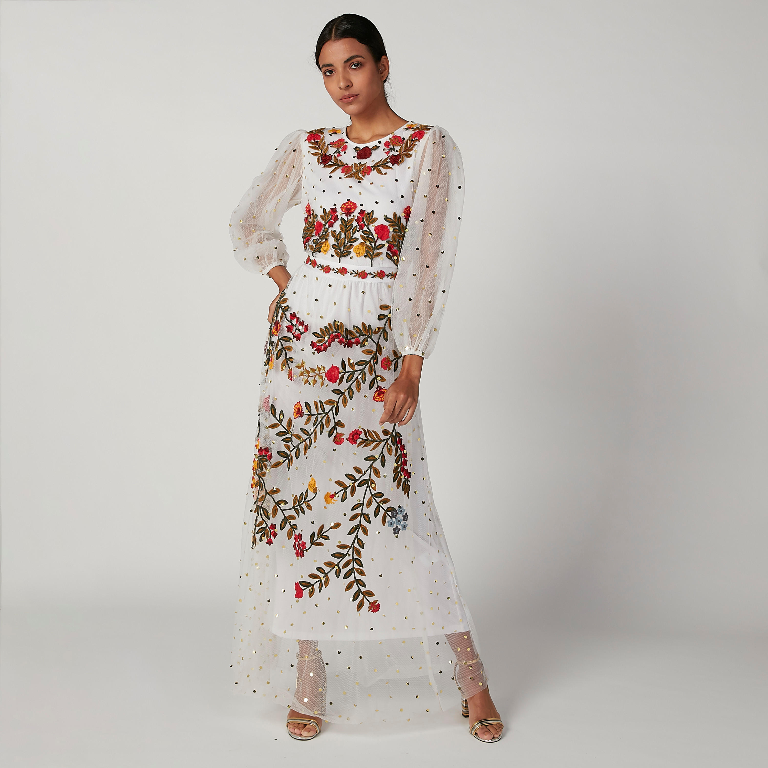 فستان طويل إيه لاين بأكمام بيشوب وتزيينات من آيكونيك-women-clothing-dresses-image-1