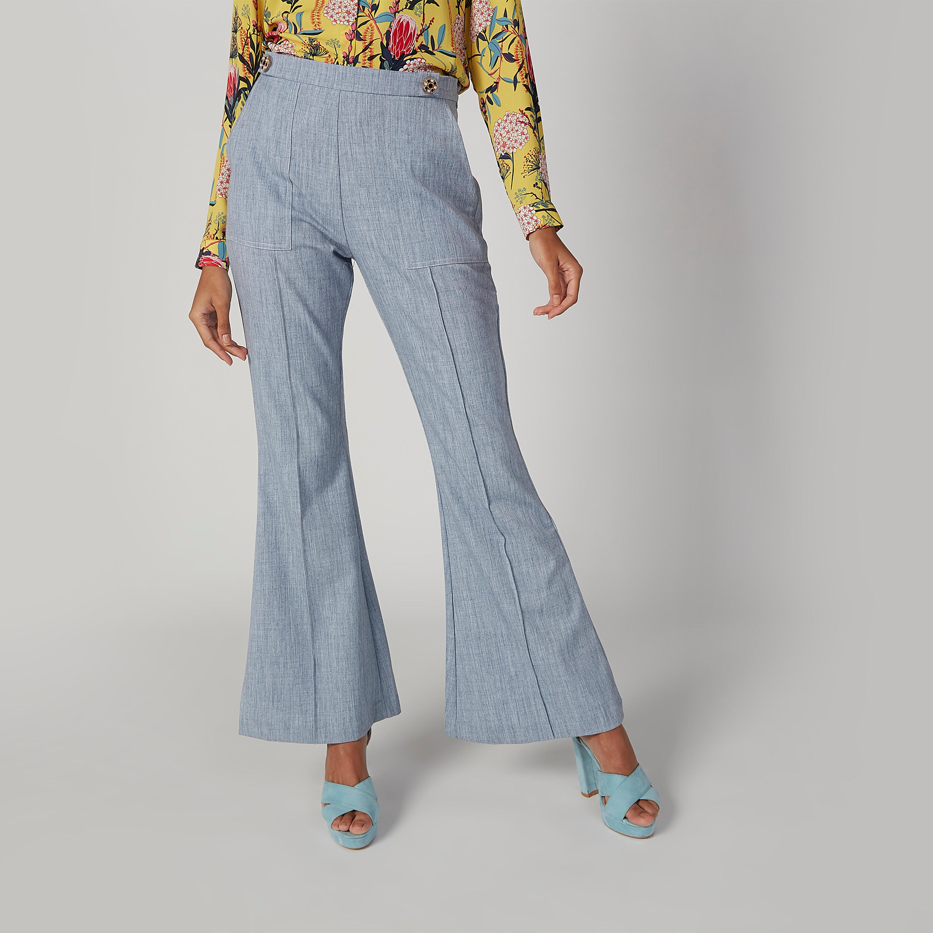بنطلون بوت كات بارز الملمس بخصر متوسط الارتفاع وجيوب من آيكونيك-women-clothing-bottoms-trousers-image-1