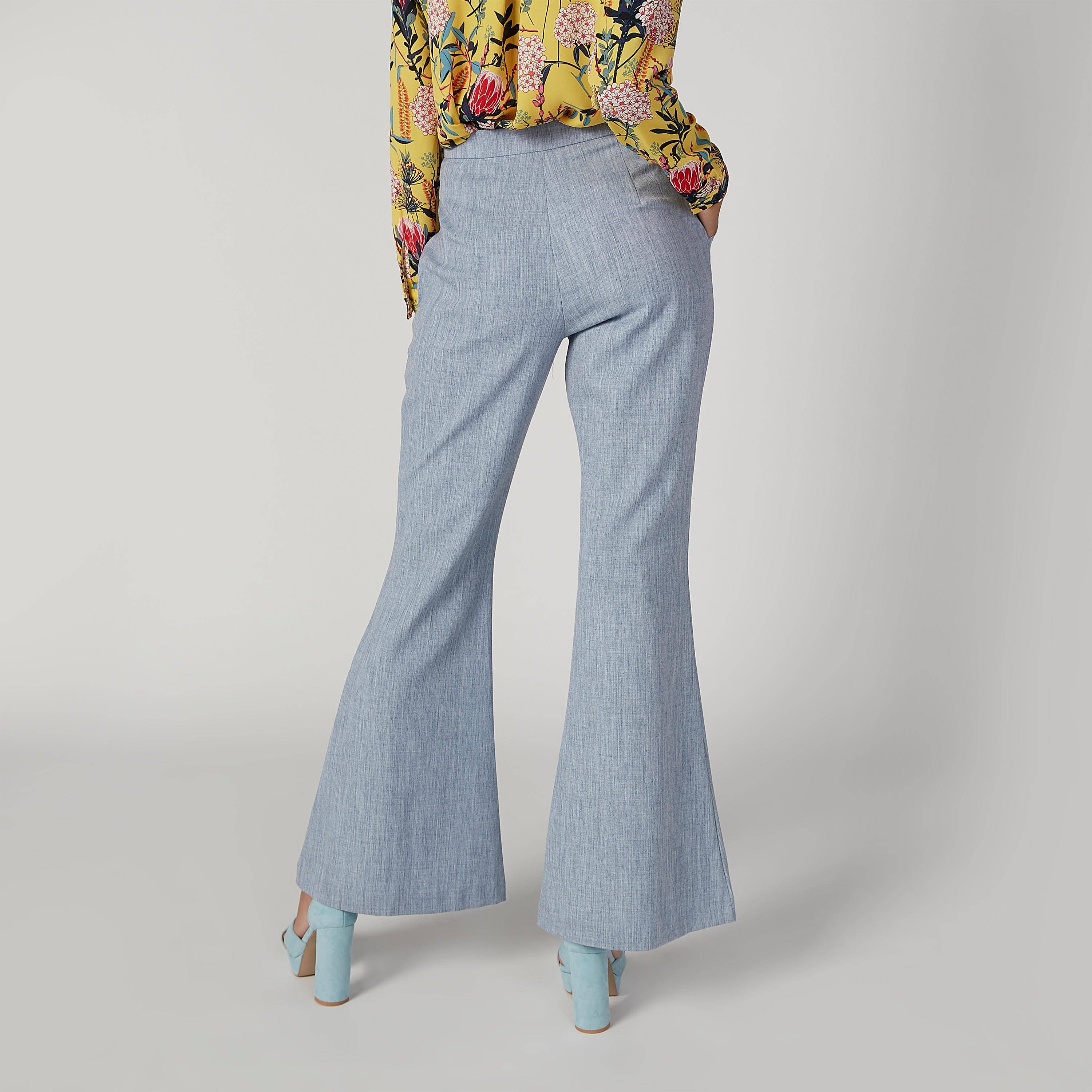 بنطلون بوت كات بارز الملمس بخصر متوسط الارتفاع وجيوب من آيكونيك-women-clothing-bottoms-trousers-image-4